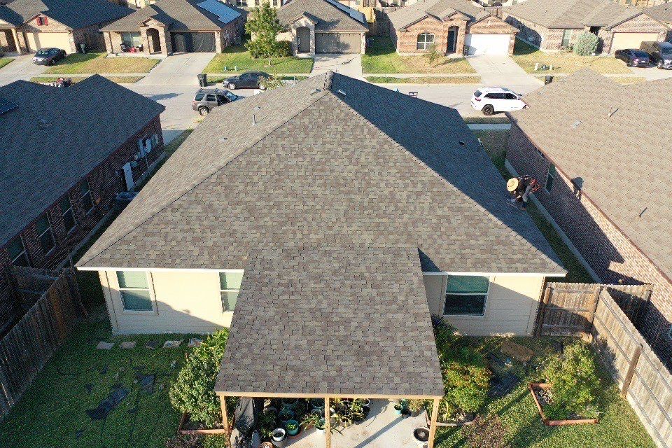 Killeen, TX - Roof installation and fence staining by DT Roofing - Seth Wells