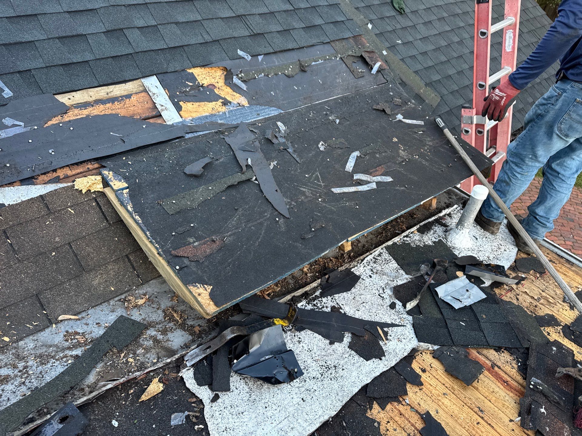 EPDM Flat Roof Installation in Richmond by Cade Construction