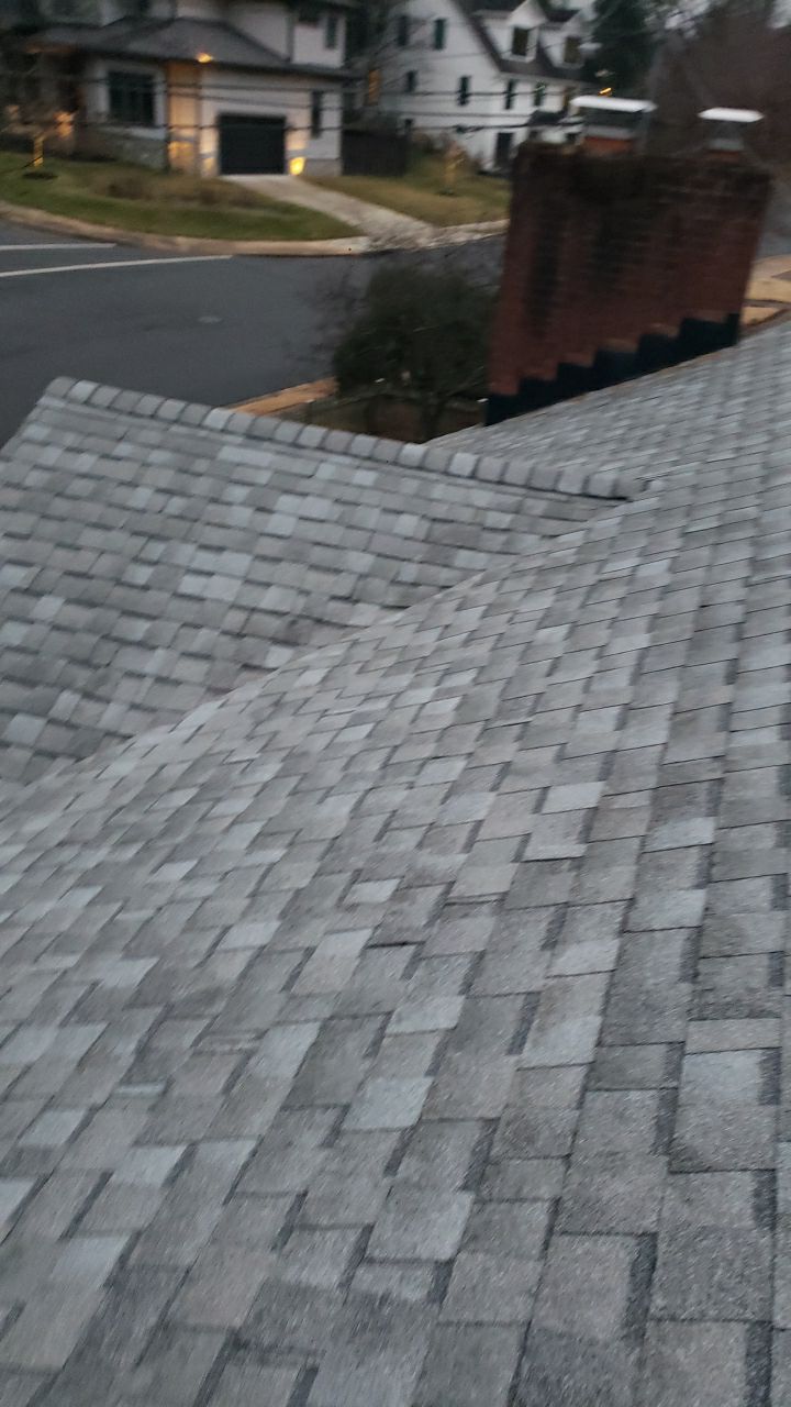 Arlington: CertainTeed Landmark Designer Shingles in Cobblestone Gray by RM Banning, Inc.