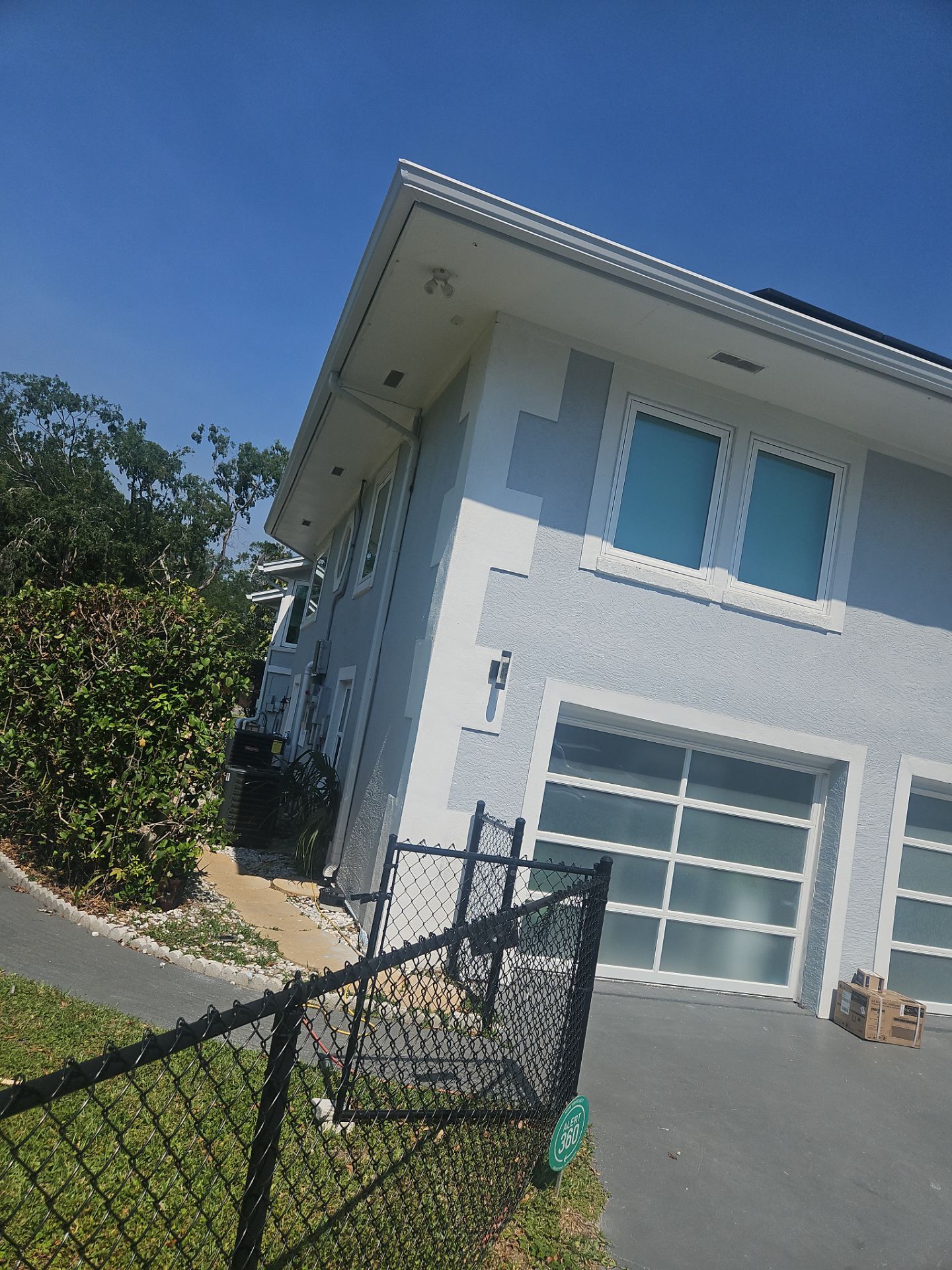 Cleaning Gutters in Sarasota FL by Gutter Professors