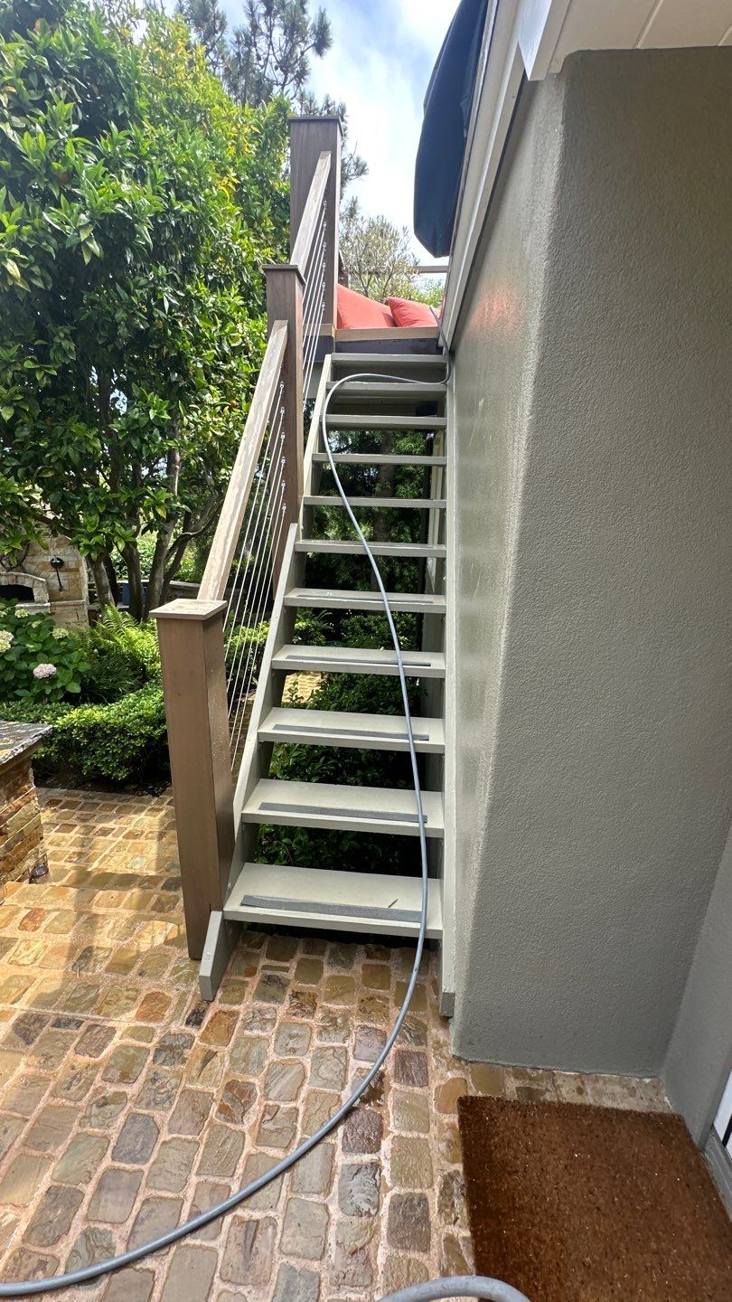 Corona Del Mar Pressure Washing by Property Cleaning Experts