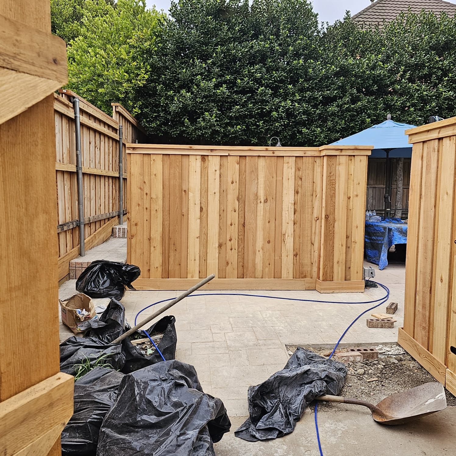 Fence & Concrete Patio by EL-GC LLC 