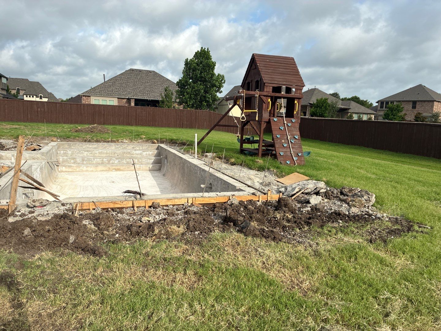 Custom In-Ground Rectangular Pool Installation in Wylie by Hobert Pools