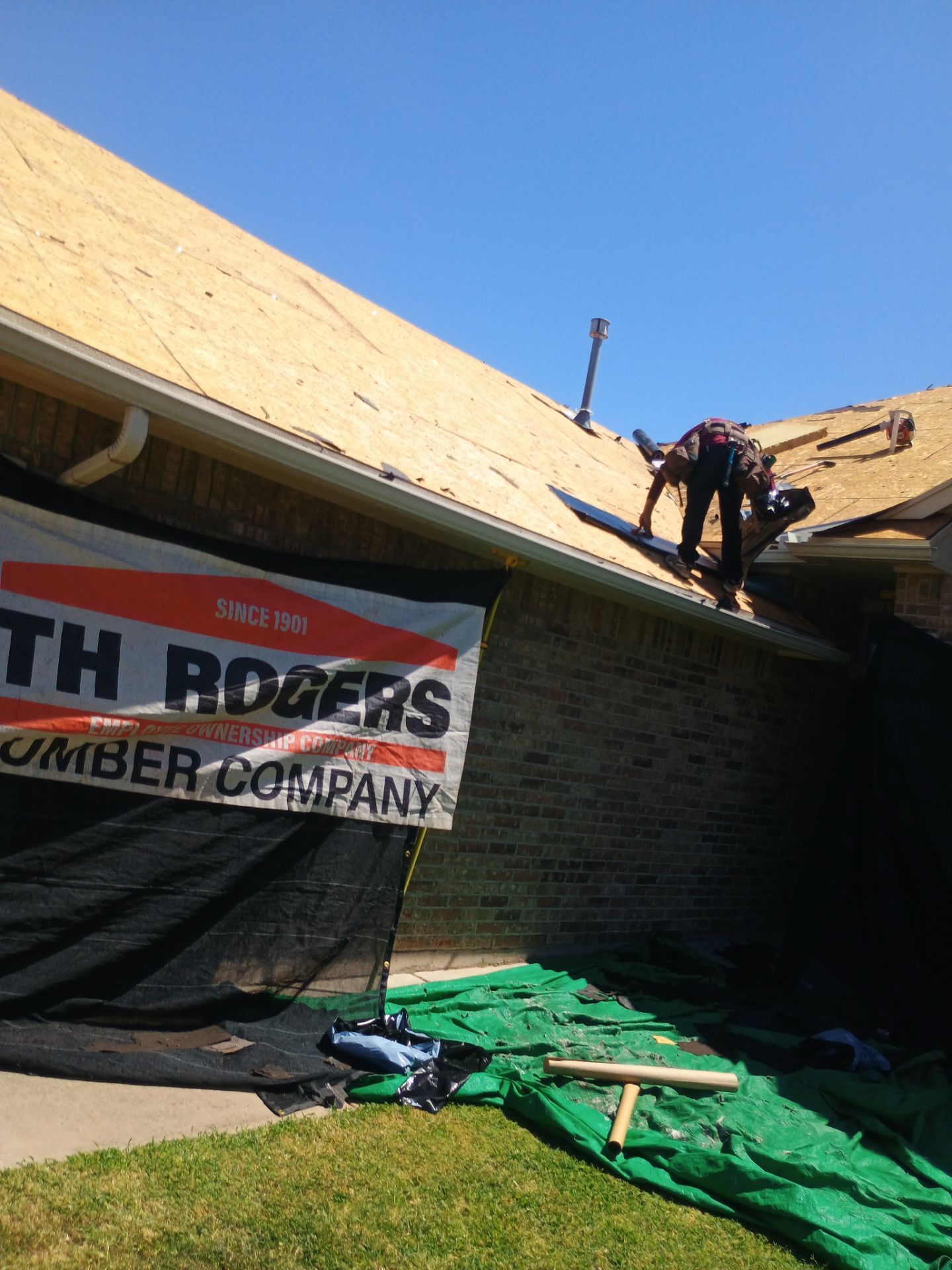 Oklahoma City Full Residential Roof Replacement with GAF Architectural Shingles by BANA Roofing and Solar Supply