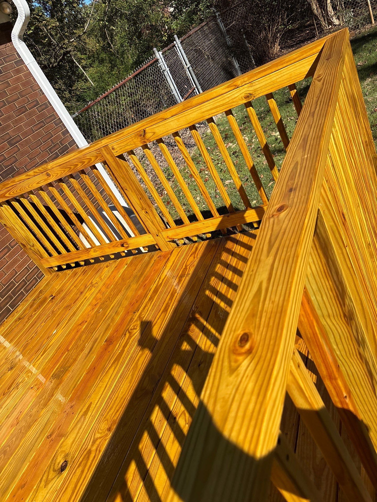 Wood Deck using Wood Sealant by DuraSeal