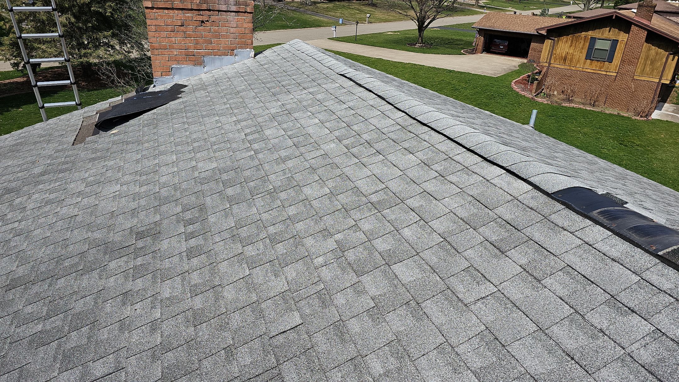 ATLAS PINNACLE COLOR: COASTAL GRANITE by Eagle Eye Roofing