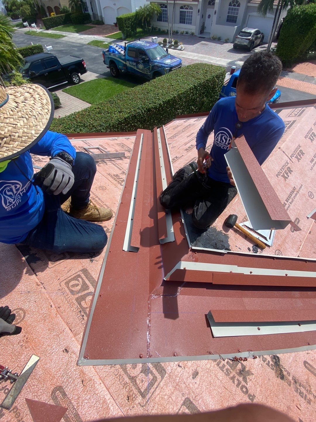 Metal Tile Roof using Worthouse by ASP SuperHome