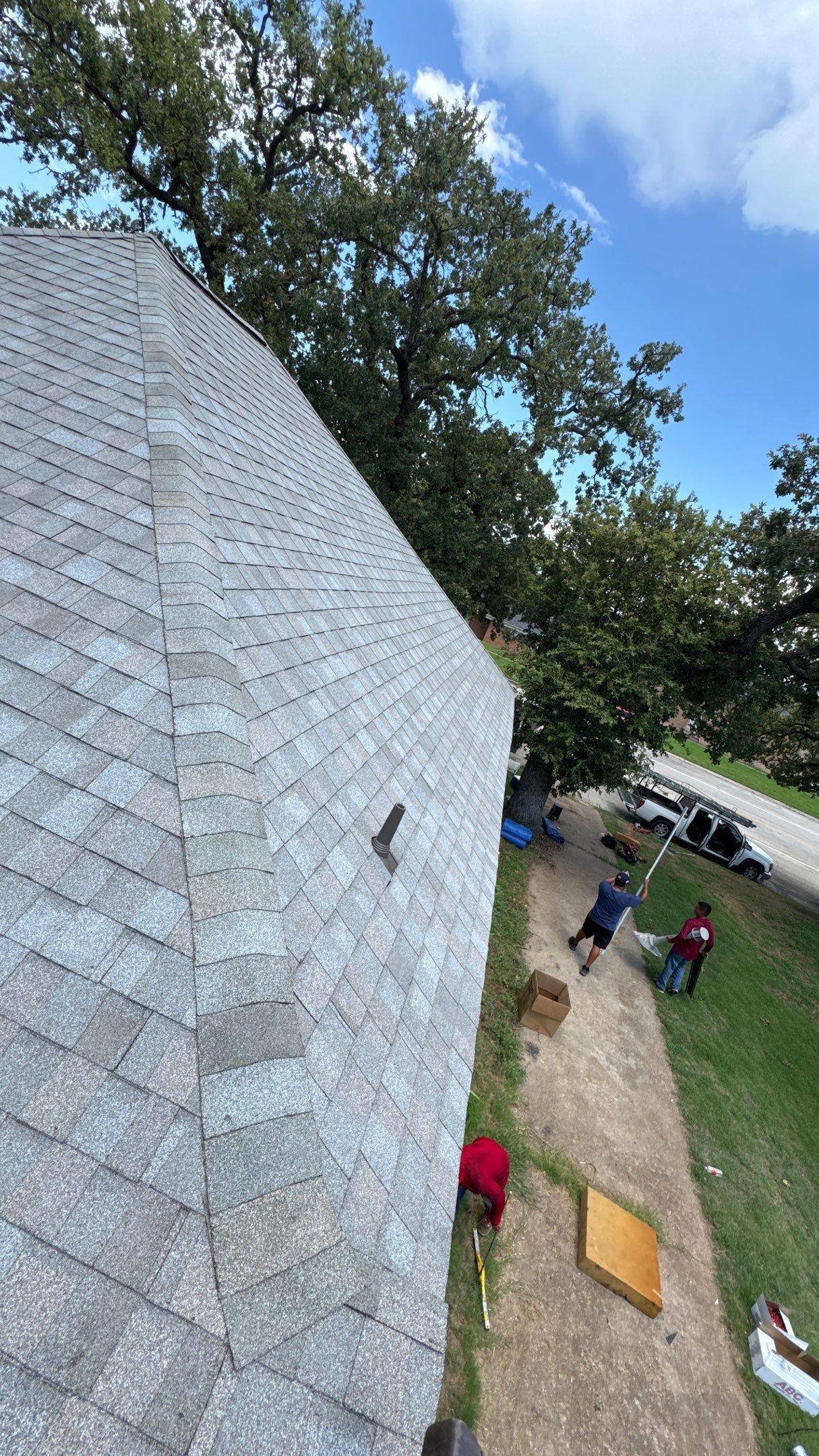 Residential Roofing Installation using ATLAS Signature Select Roof System by Harvey Roofing & Construction