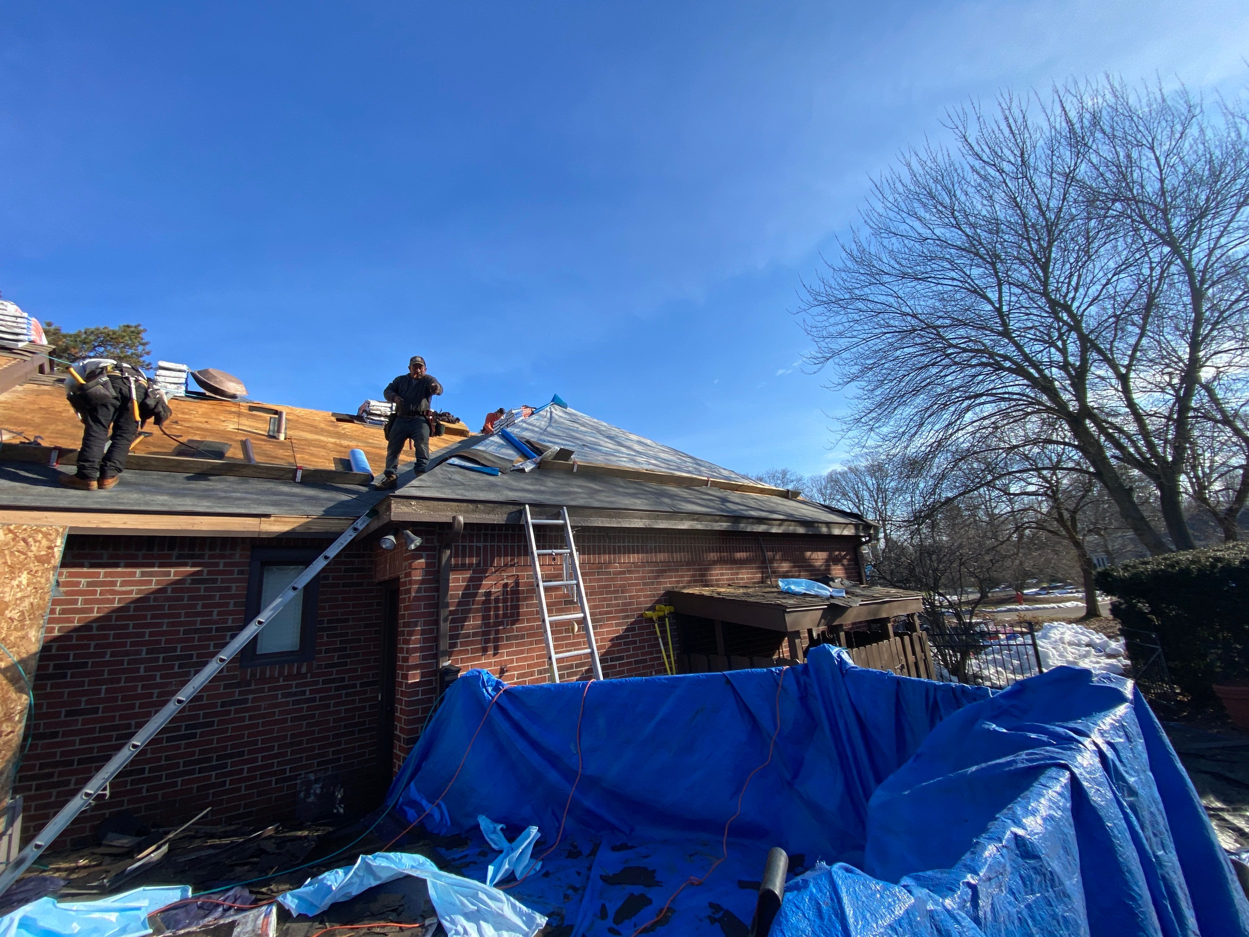 Roof Replacement using CertainTeed Landmark by 180 Contractors