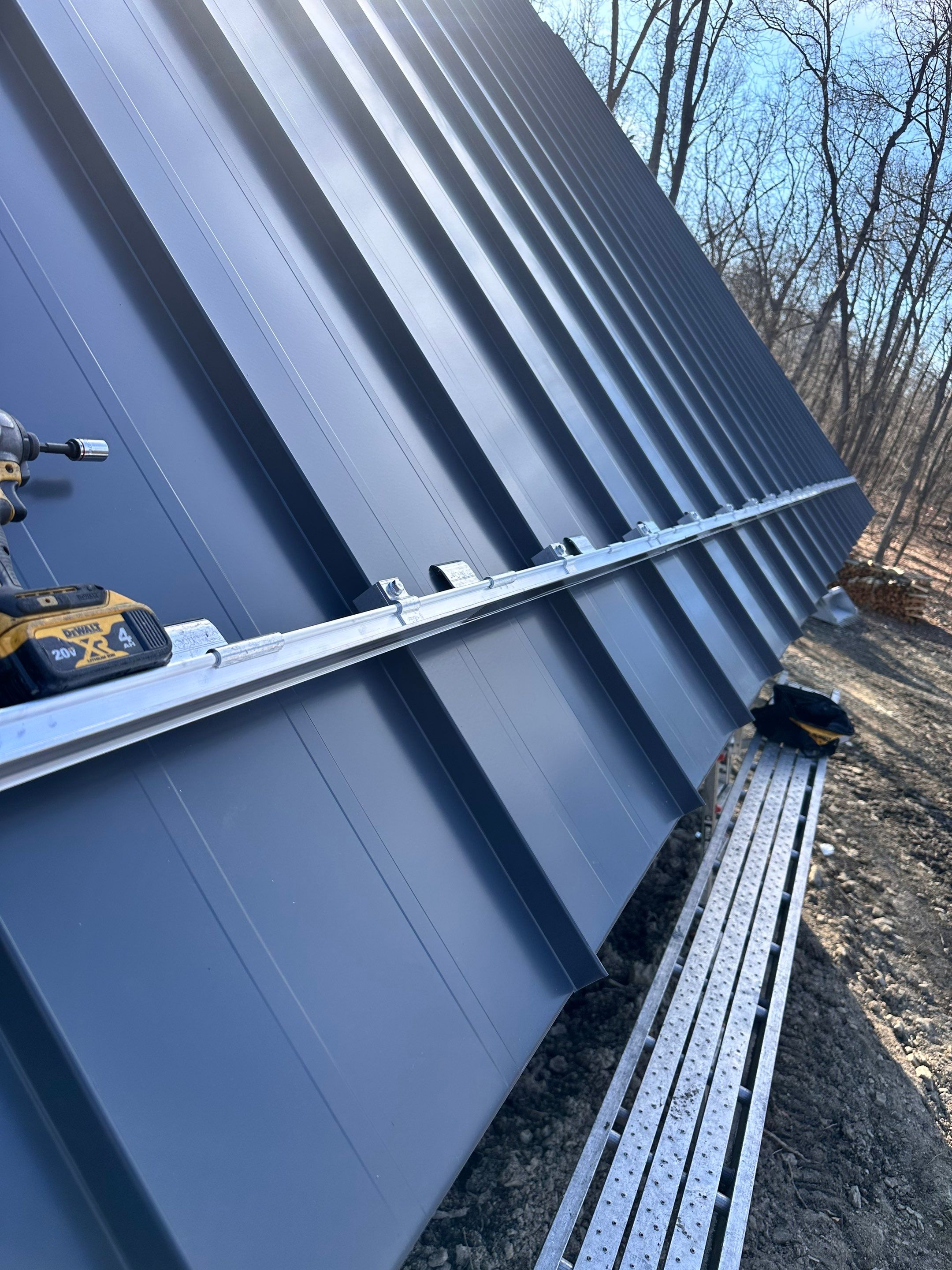 Standing Seam  using Everlast Standing Seam 24 Gauge  by Teflon Roofing