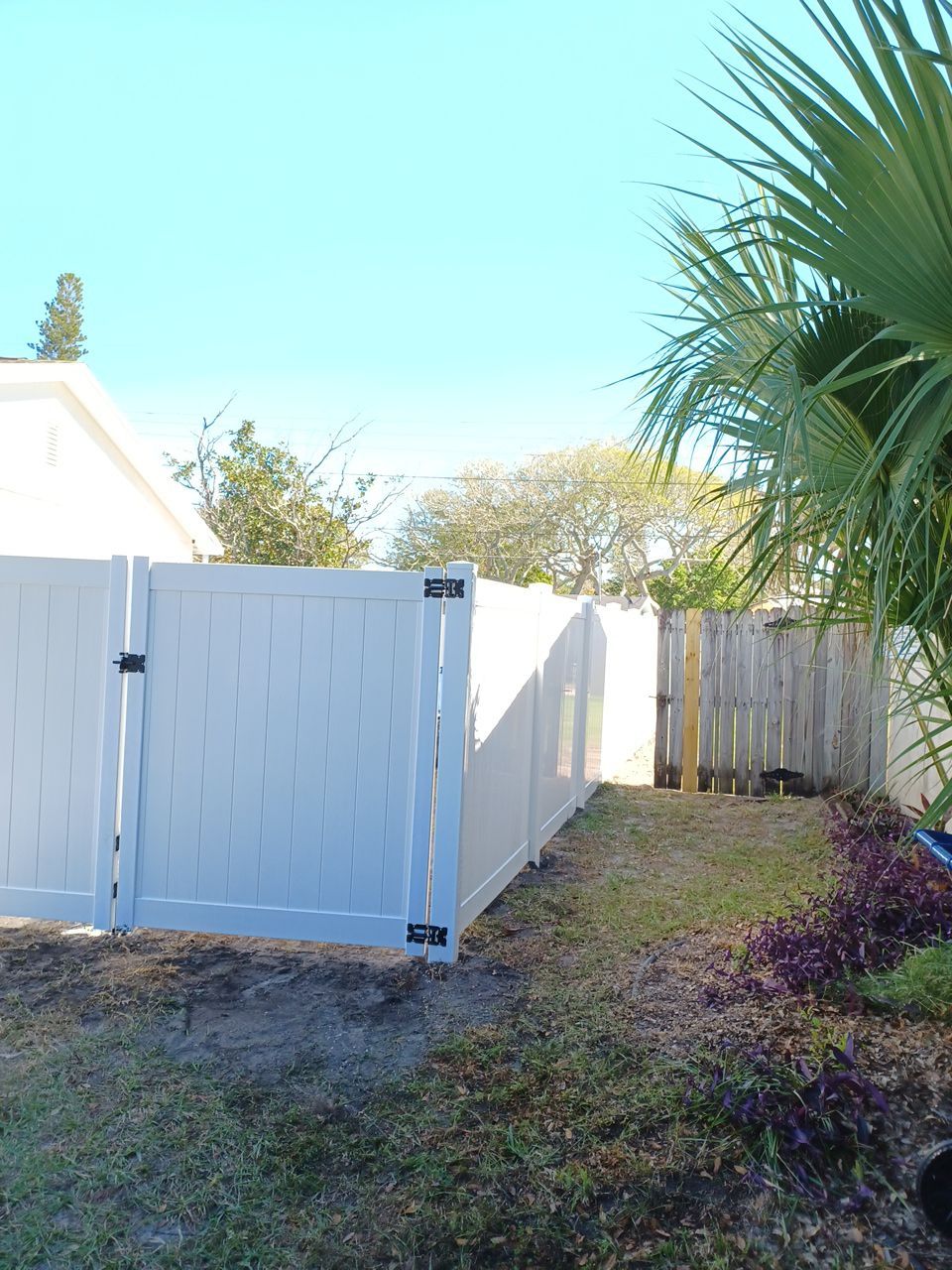 Bradenton, FL 6 ft. Tall White Vinyl Privacy Fence  by Asap fence and gates, LLC