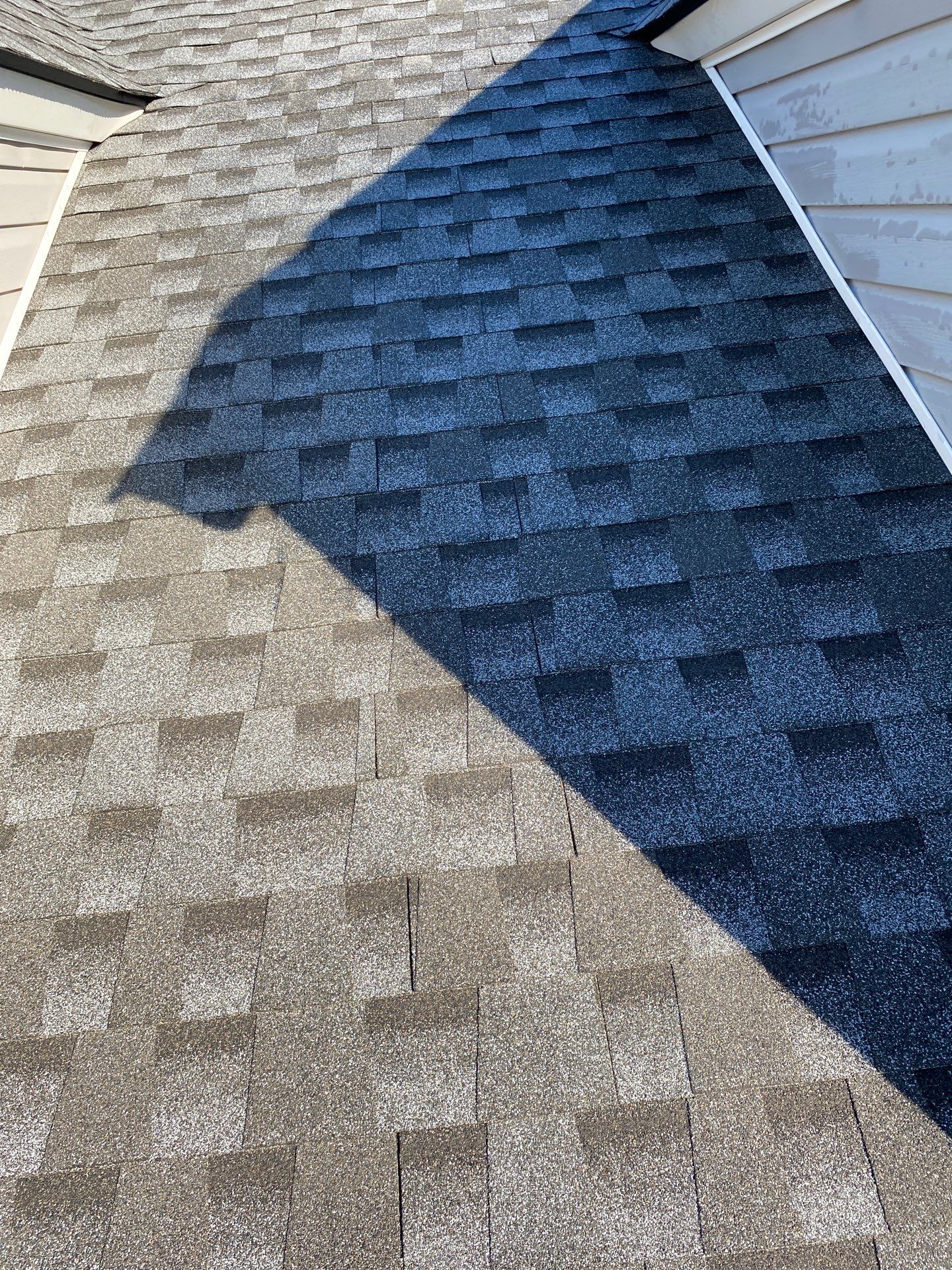 GAF HDZ- Pewter by Linta Roofing Inc