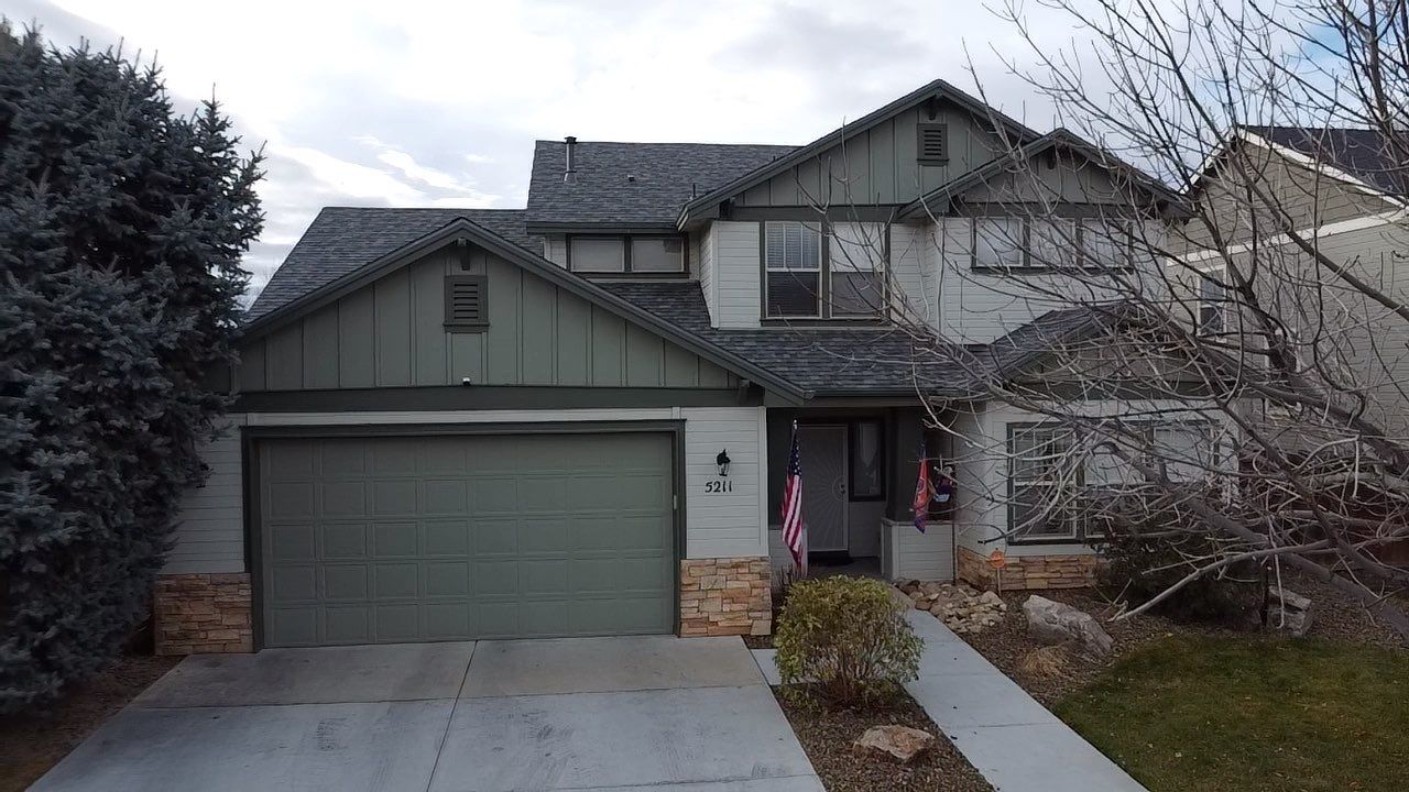 Fresh Roof, Fresh Vibes in Hobble Creek – Oakridge Estate Gray Perfection by ID Roofing LLC