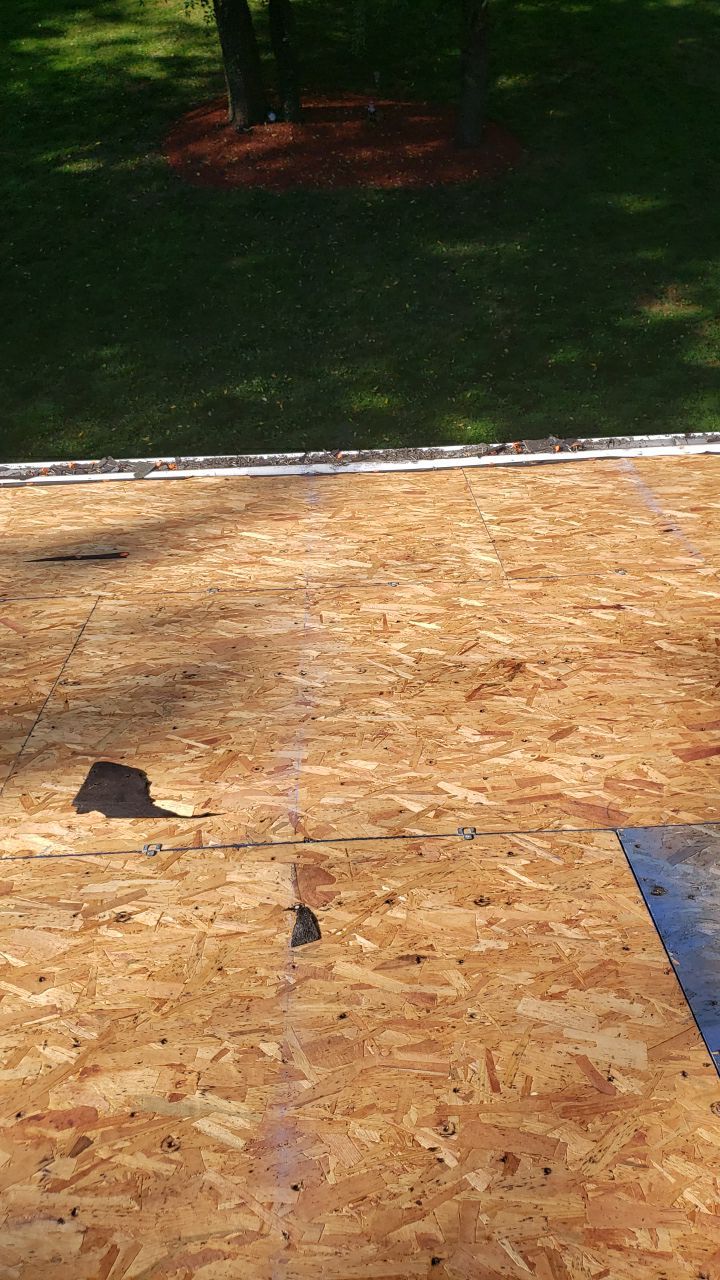 Marshall Roofing Project - Landmark Pro Max Def Pewterwood Designer Shingles by RM Banning, Inc.