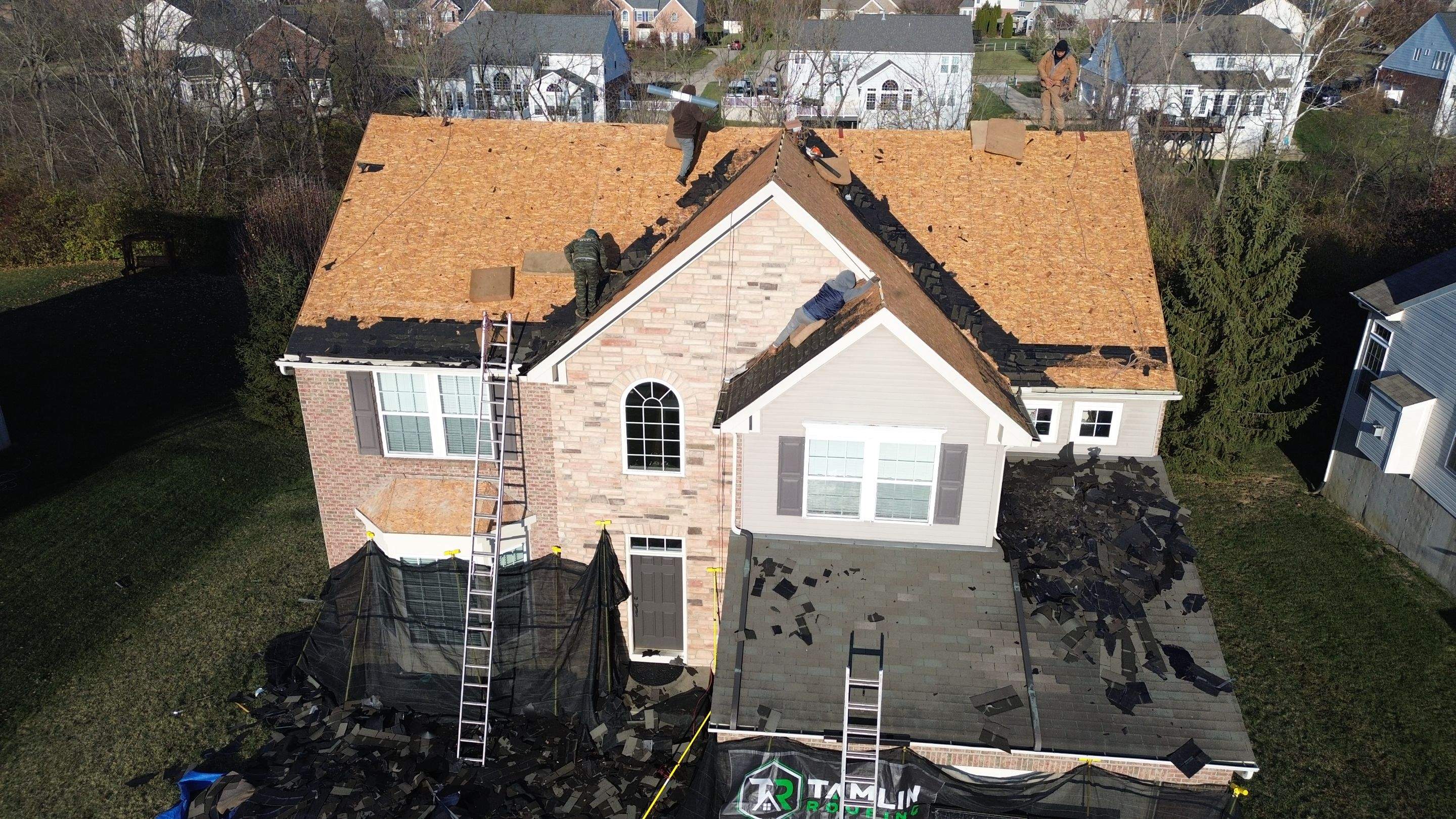 Liberty Township - Pristine Black by Tamlin Roofing