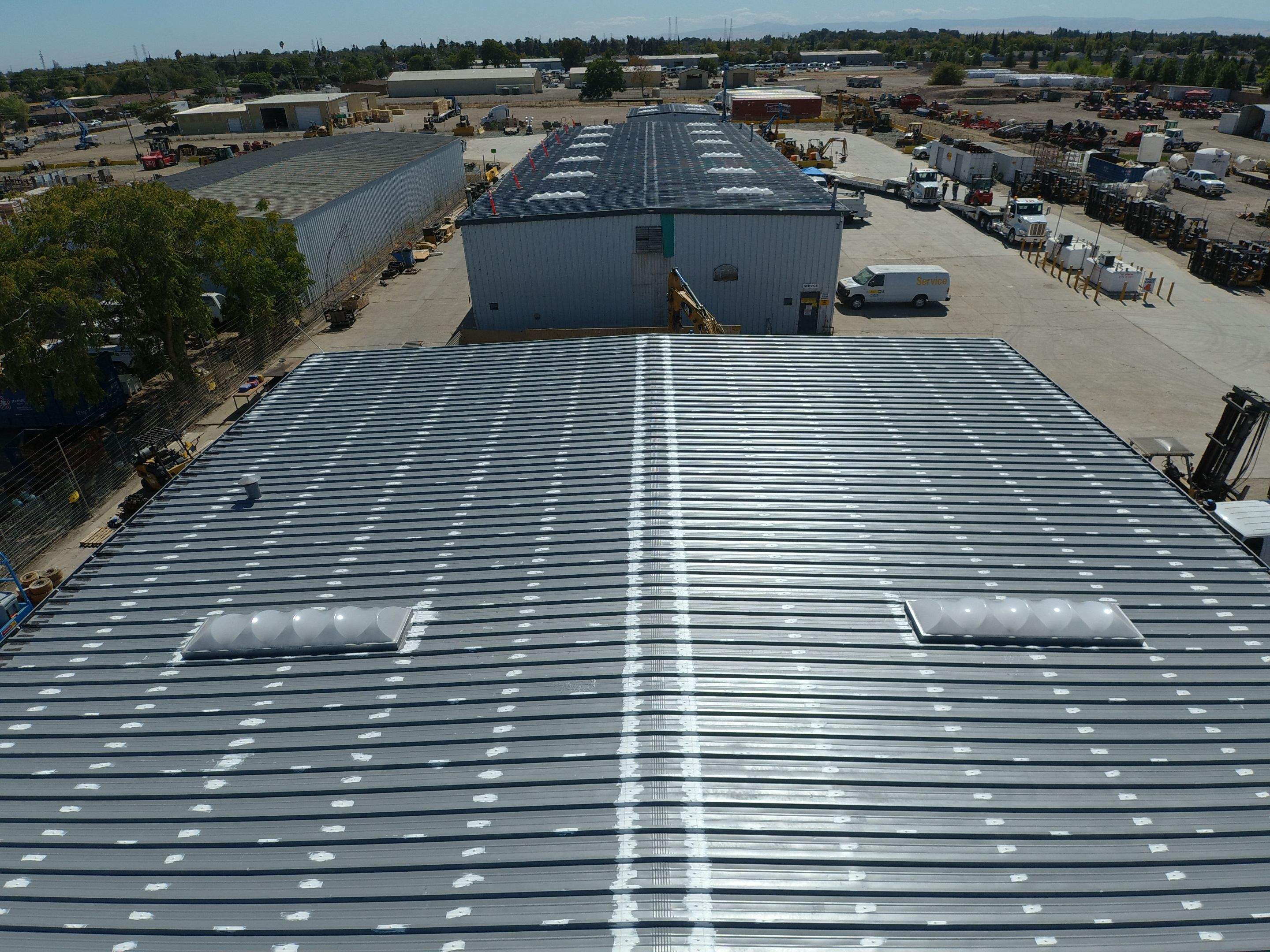 MR Roofing system using Conklin Benchmark/PUMA XL fabric and coating by Straight Edge Roofing Inc