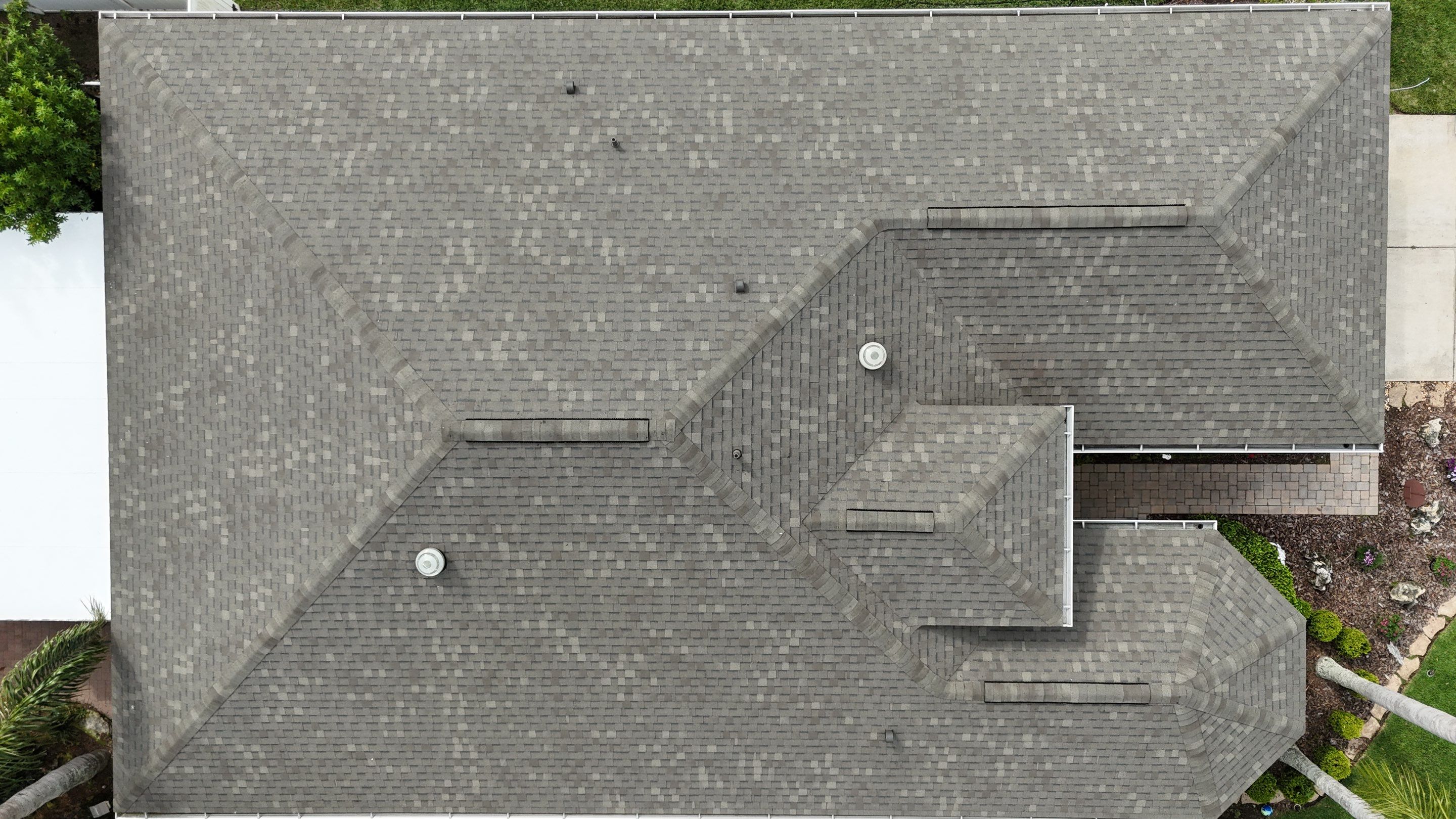 Roof Replacement in Land O' Lakes, FL by Steadfast Roofing 
