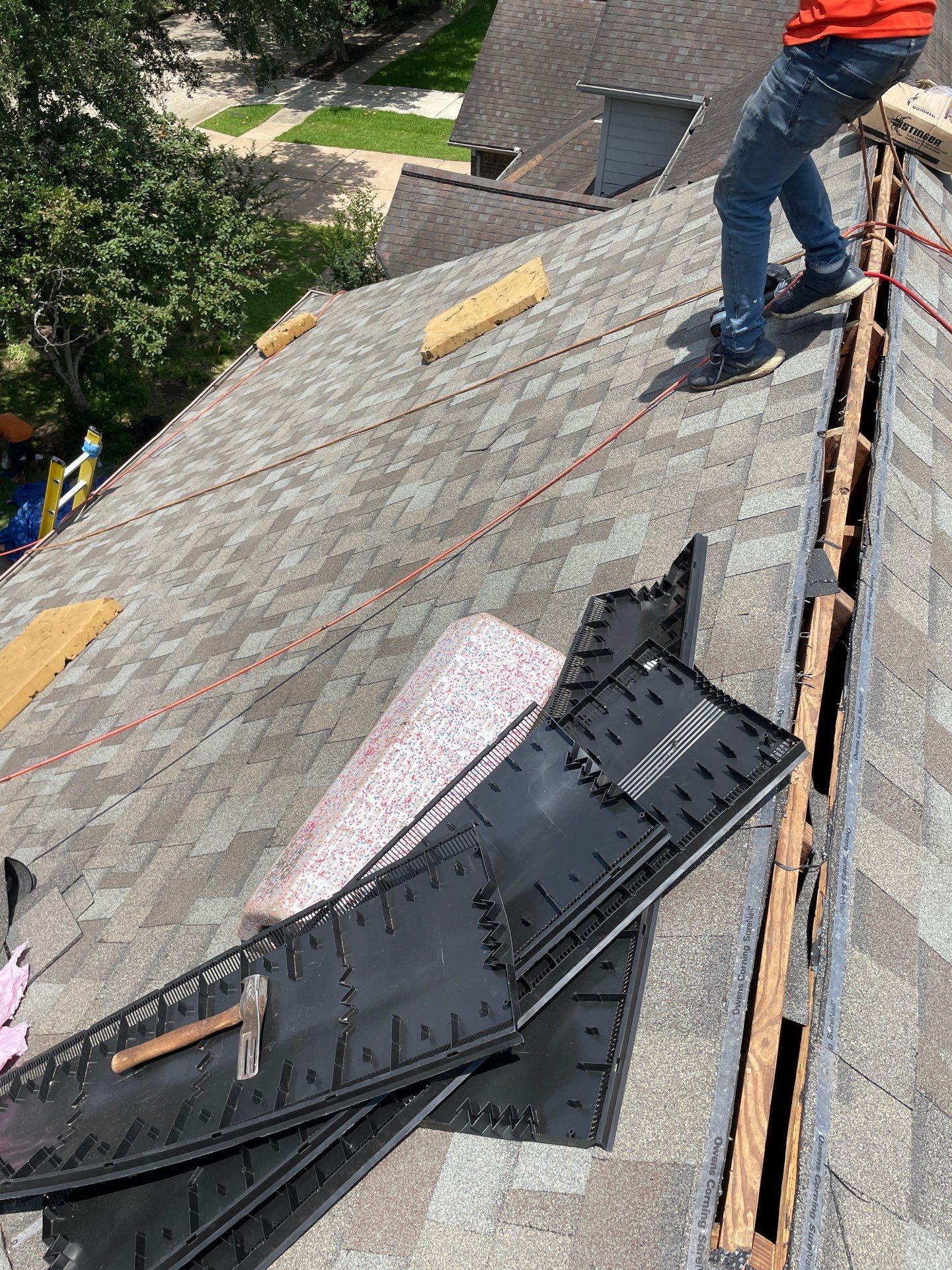 Residential Roofing Installation using Owen's Corning Duration (Lifetime) Shingles by Roof Repair Company