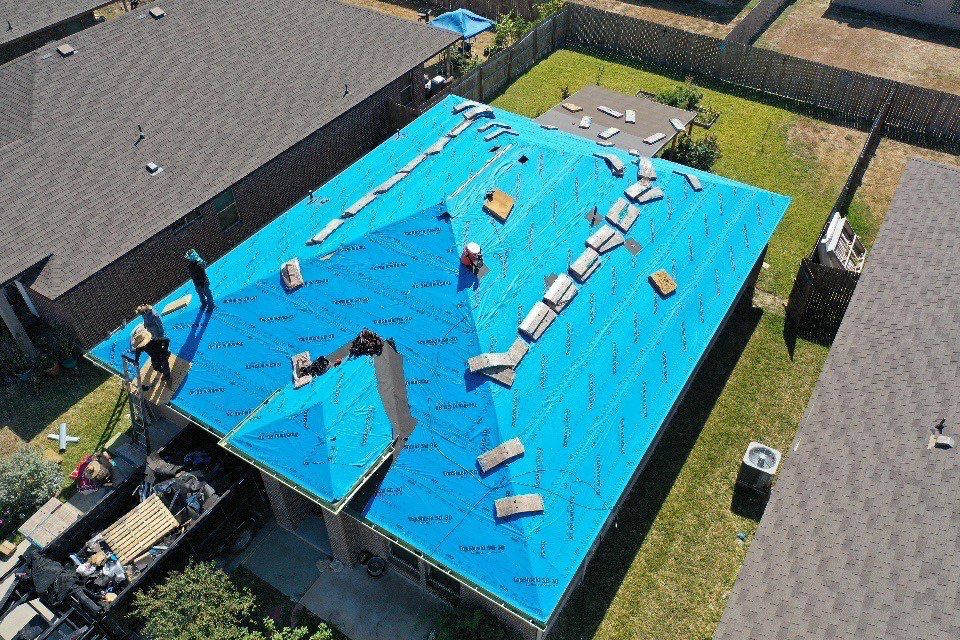 Killeen, TX - Roof installation and fence staining by DT Roofing - Seth Wells