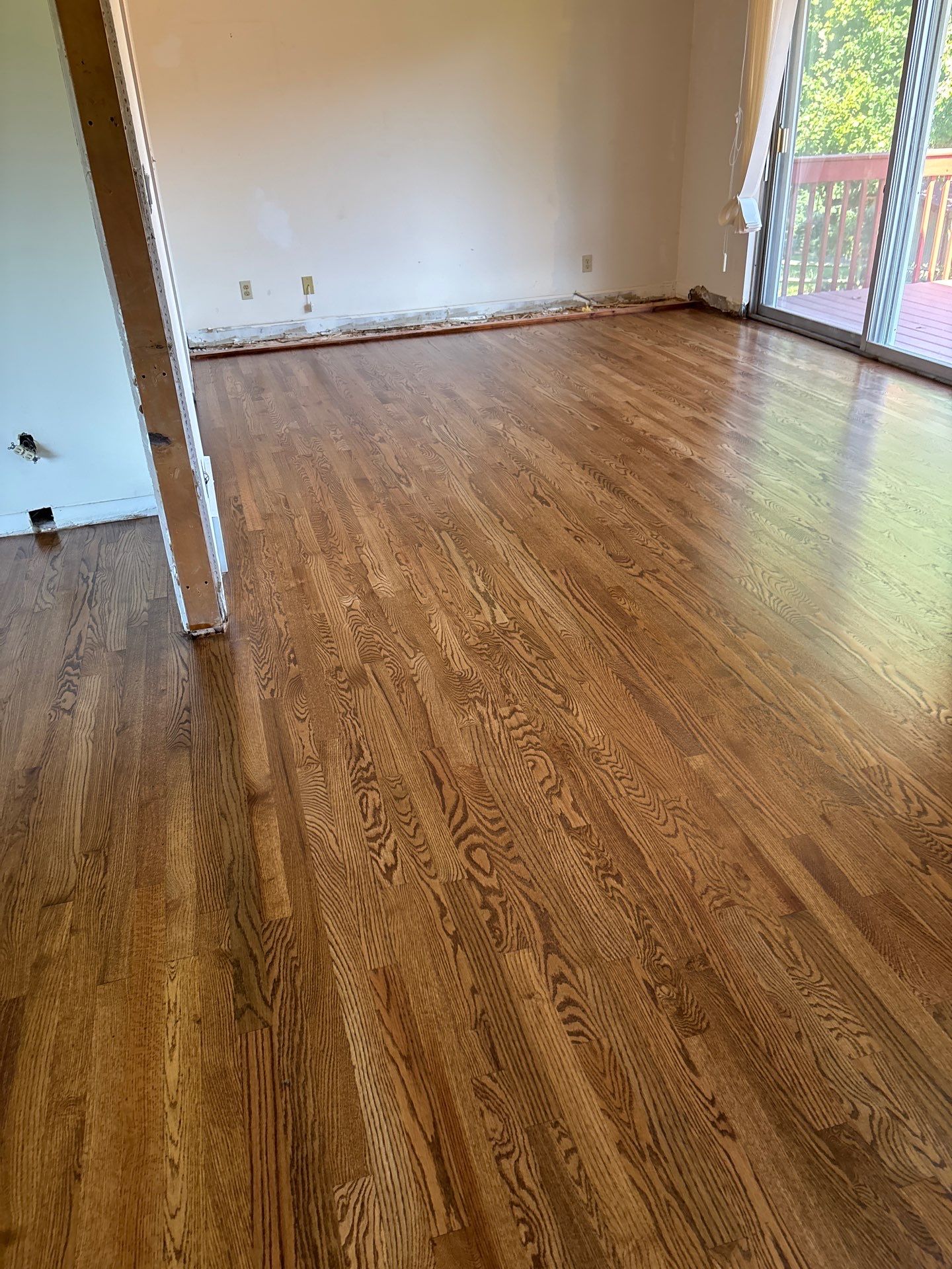 Red Oak Hardwood Floor Installation and Refinishing in Cincinnati by Footprints Floors Kentucky