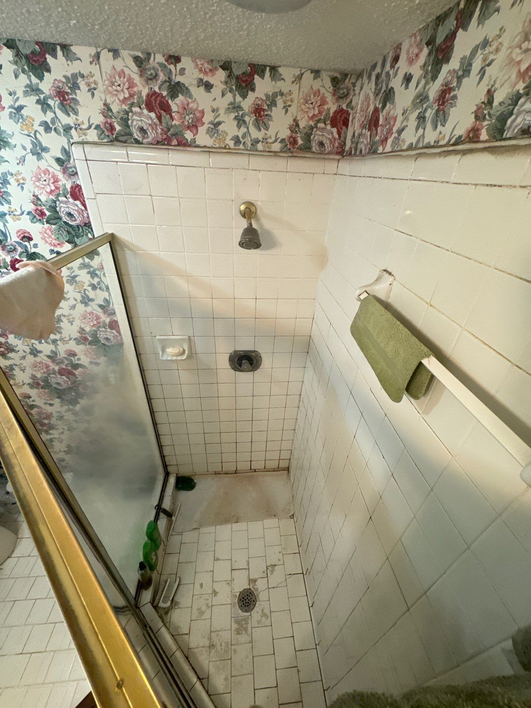 Russet Woods - Bathroom by Pillar and Pine