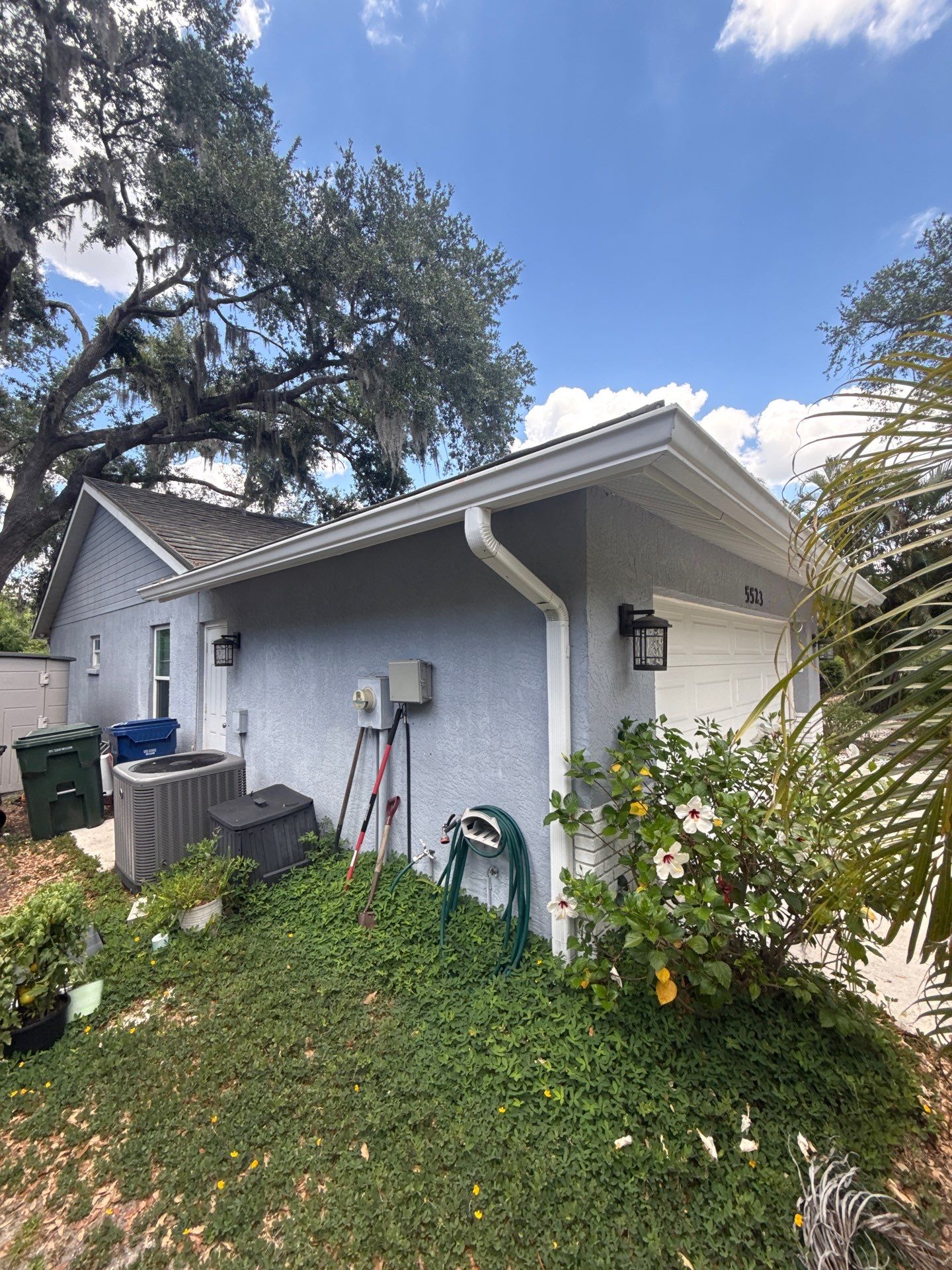 Gutter Guards Installation using Leaf Guard in Sarasota FL by Gutter Professors