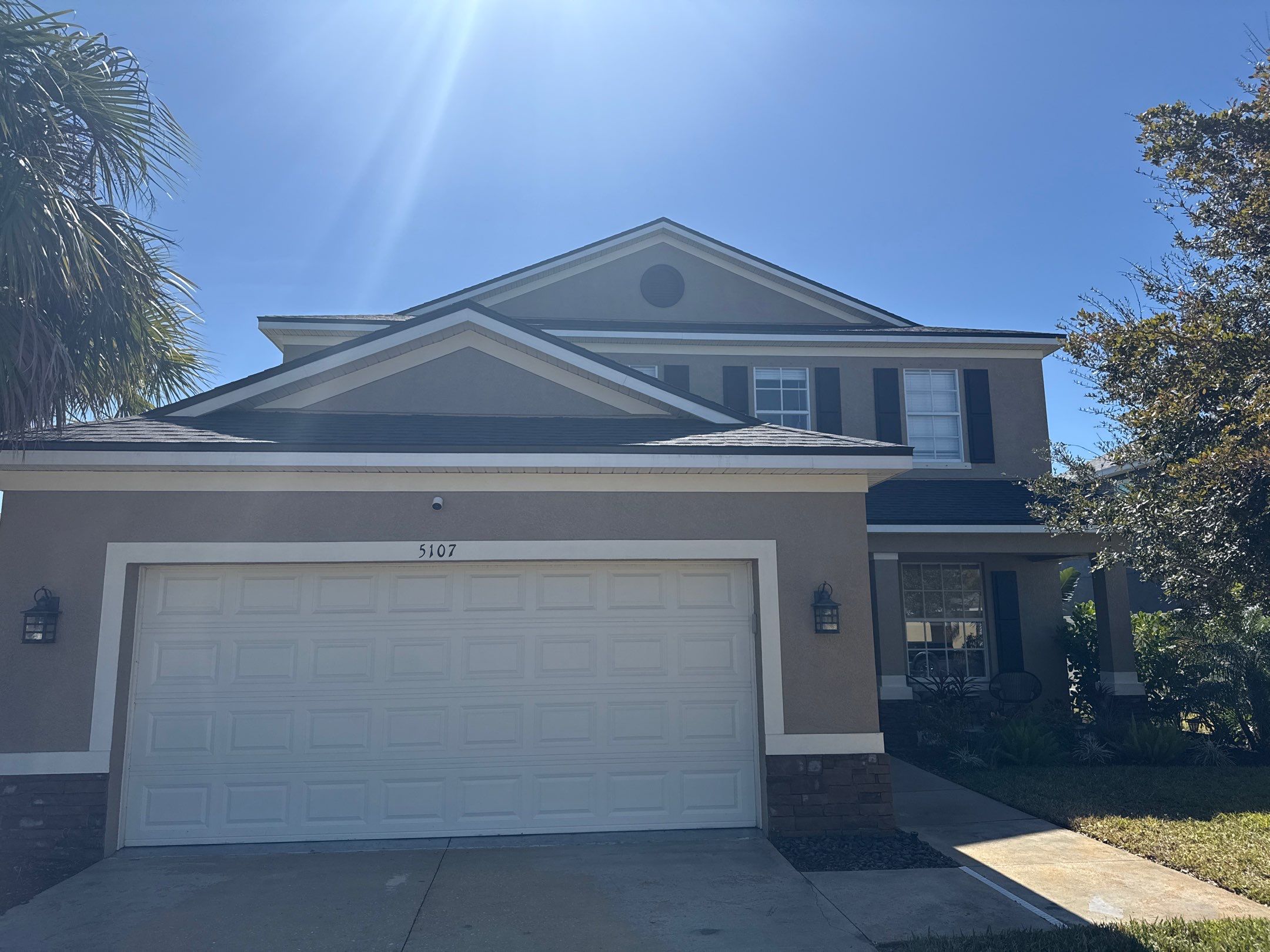 Two-Story House Wash in Crystal Lakes – Palmetto, FL by Sunshine AquaWash