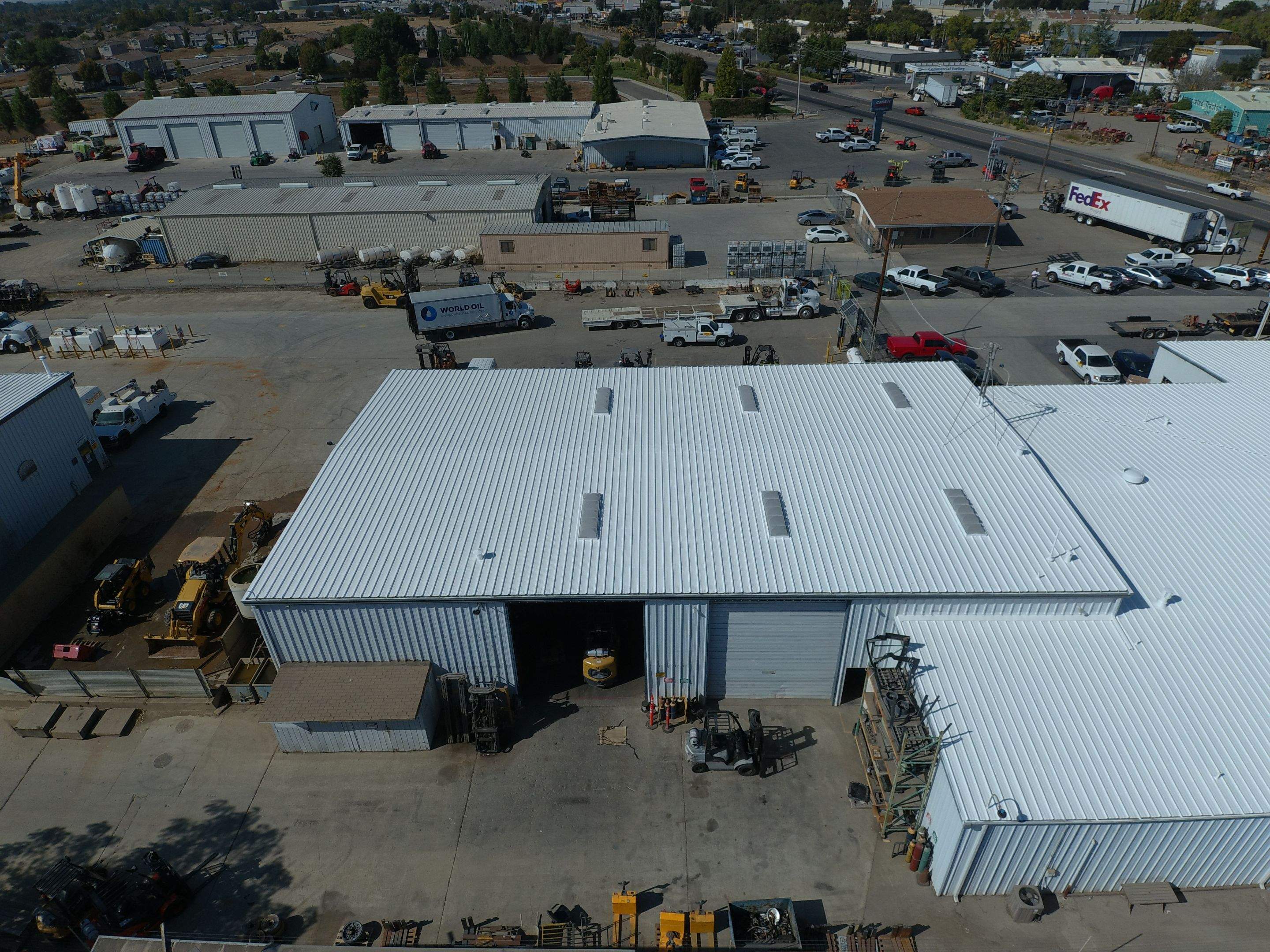 MR Roofing system using Conklin Benchmark/PUMA XL fabric and coating by Straight Edge Roofing Inc