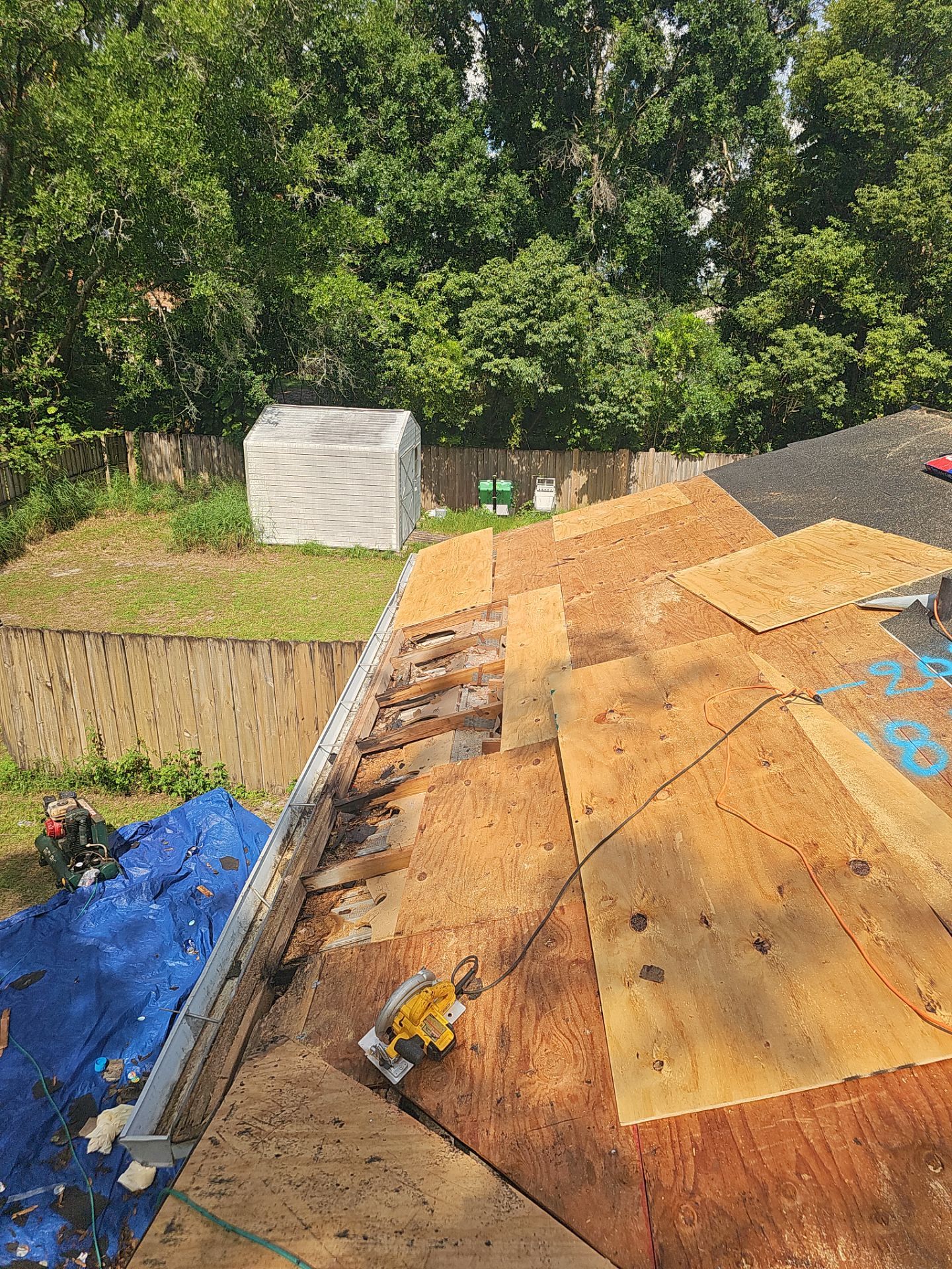Project in Land O' Lakes 34639 by Mitchell Roofing Company LLC 
