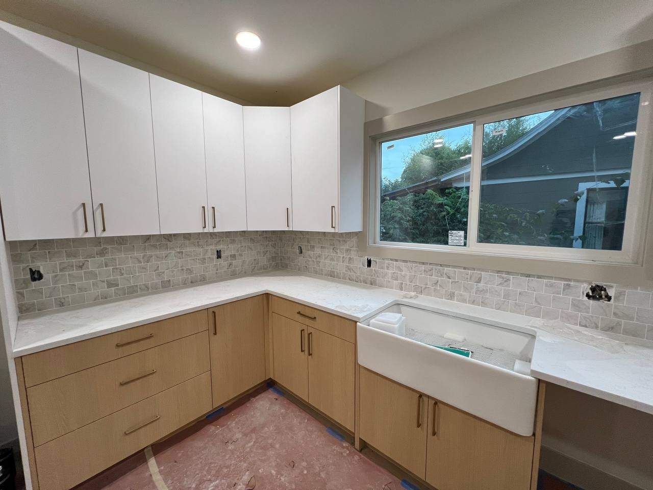 Backsplash by Handyman State LLC