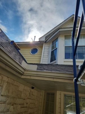 Hardie Plank Siding Repair — Misty Cove, Austin TX