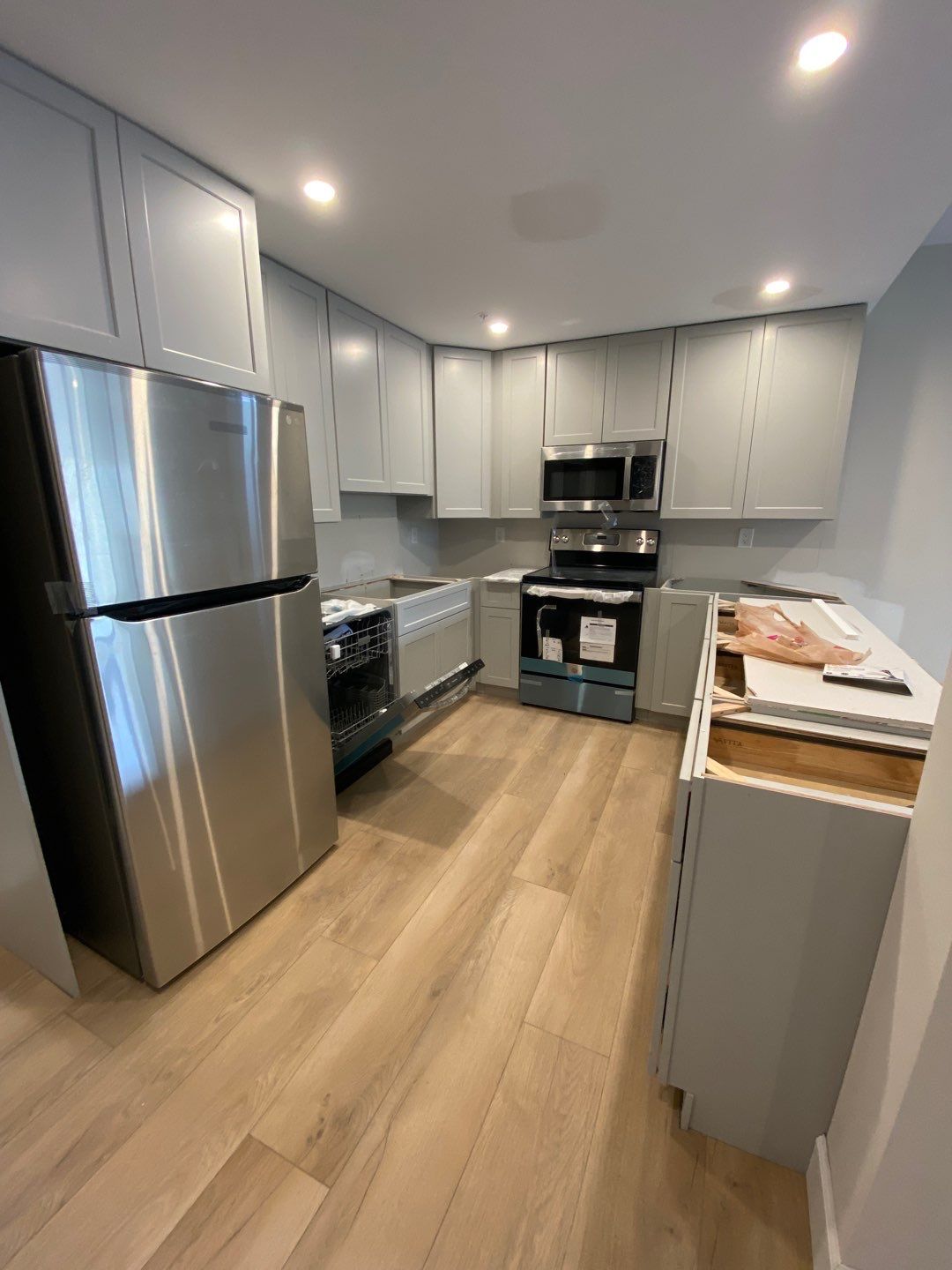 Basement Remodel using new construction by Jesus Master Handyman LLC 