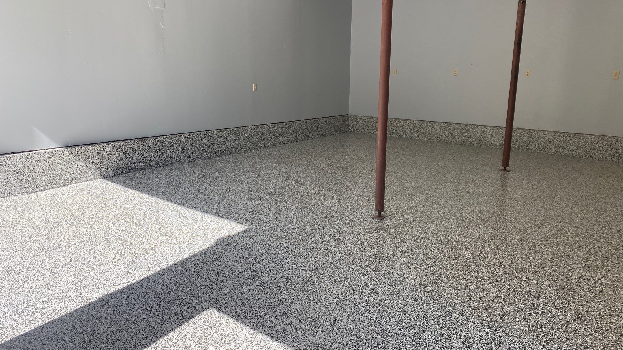 Lee S. gets a new garage floor!  by Banner Garage