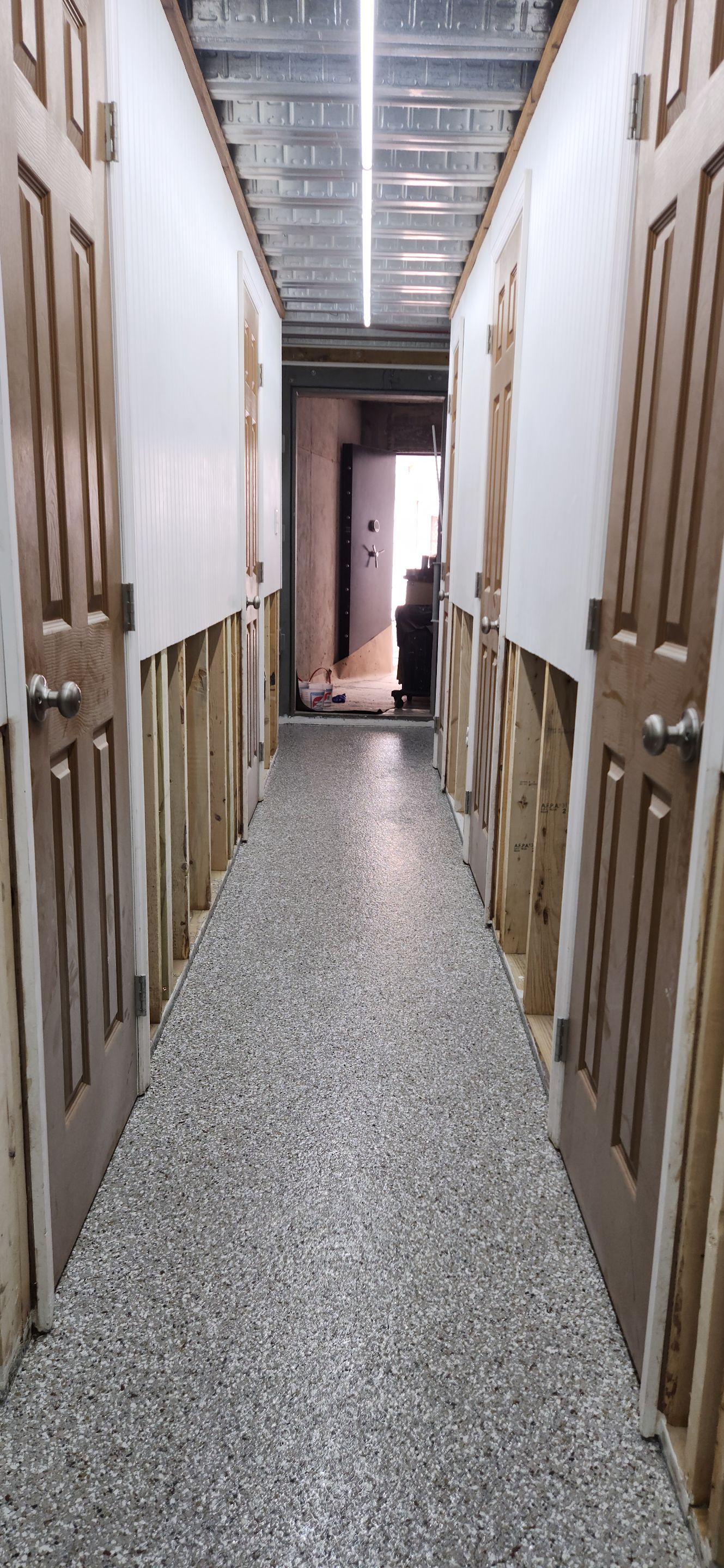 Bunker using Creekbed by Elite Floor Solutions