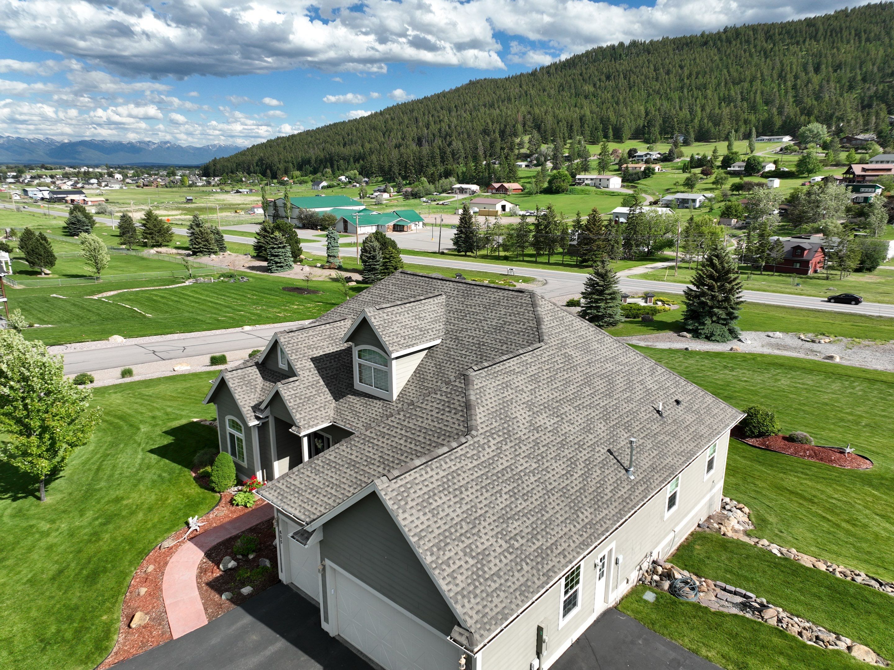 GAF Timberline HDZ - Weathered Wood by Montana Roofing Solutions