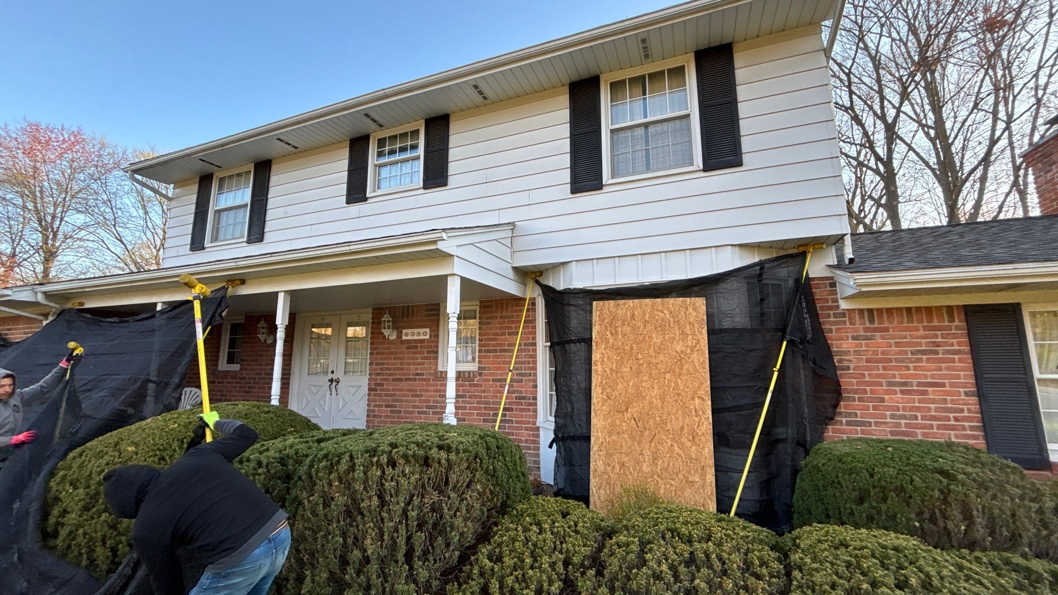 Roof Replacement using Owens Corning Onyx Black by 180 Contractors