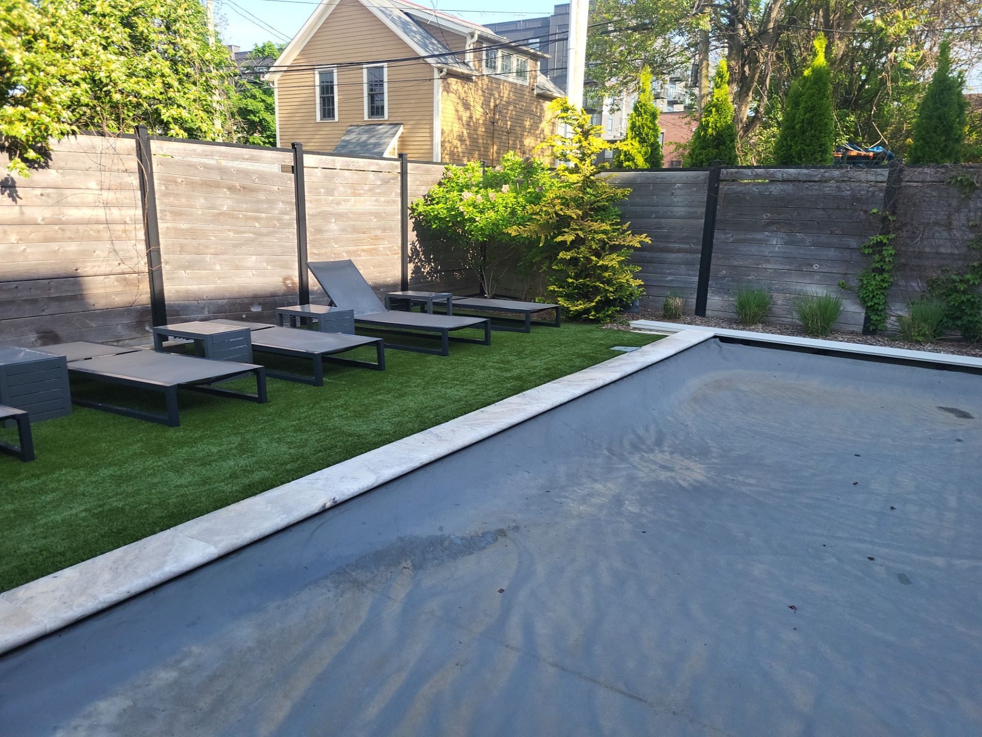 Full turf yard in Columbus, OH by Southwest Greens Midwest