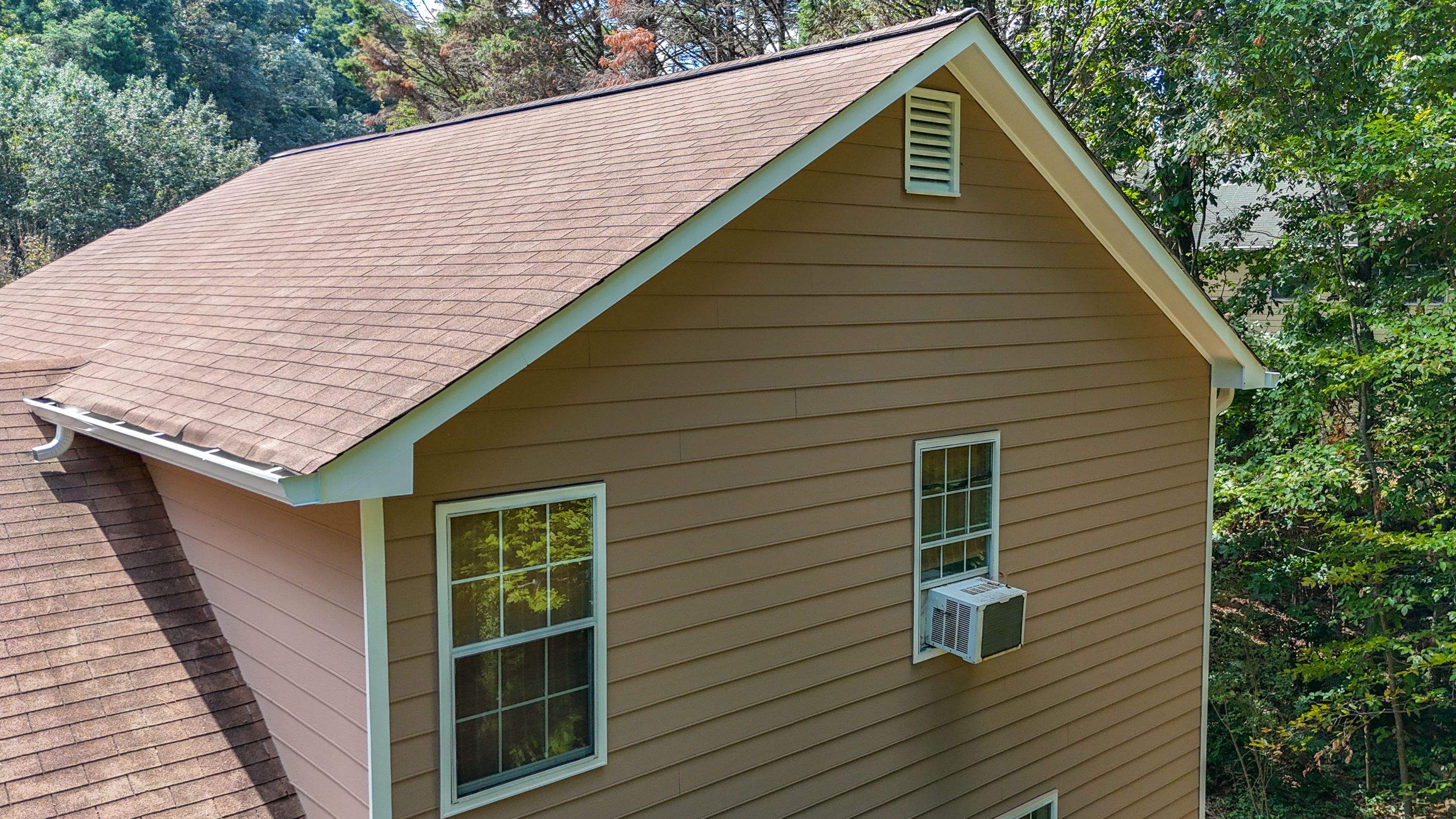 Woodstock, GA Partial Siding Replacement using James Hardie Lap Siding by Nelson Exteriors 
