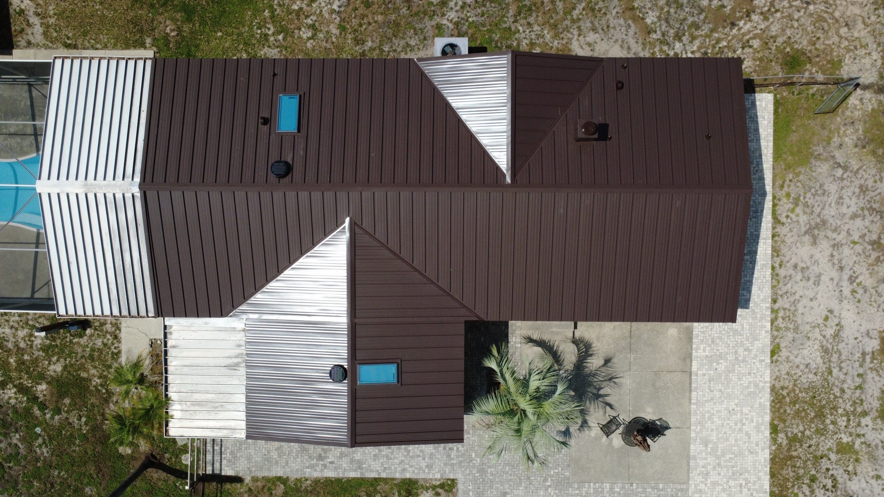 Roof Replacement in Lutz, FL by Steadfast Roofing 