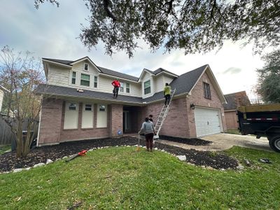 GAF HDZ CHARCOAL W/ PREMIUM RIDGE Z