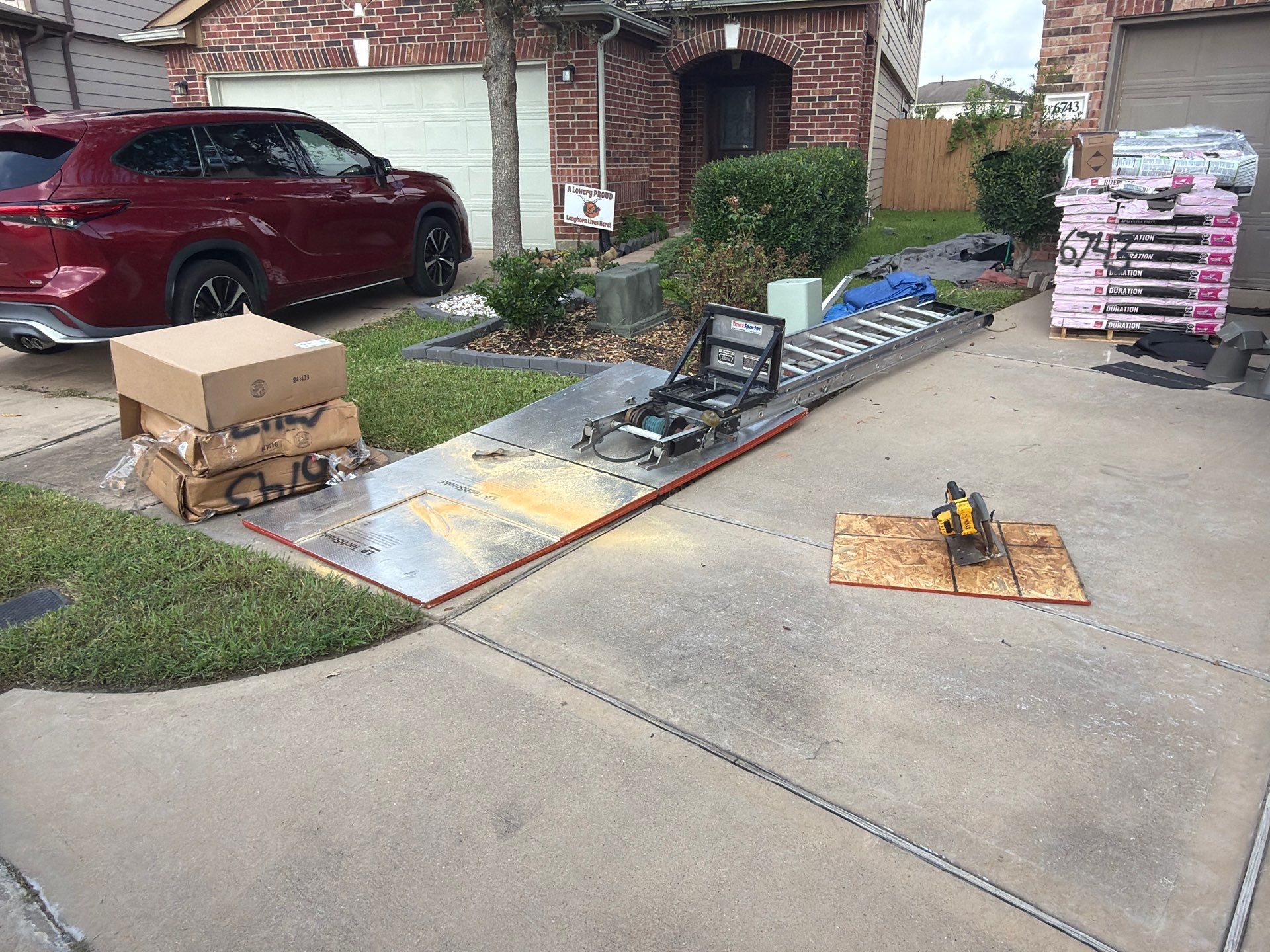 Owens Corning Shingle Roofing Replacement for Houston Two-Story Home by Houston Roofing & Construction