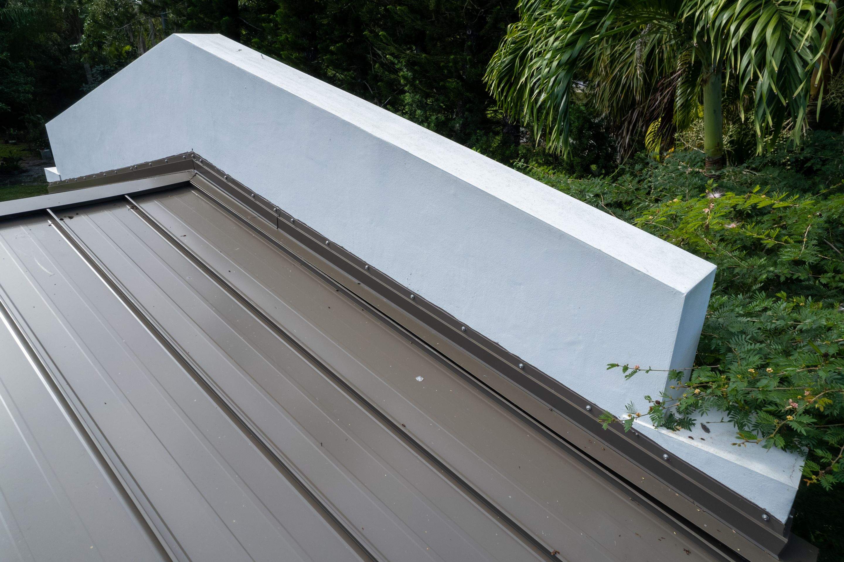 Metal Roof - Galvalume - Medium Bronze by Istueta Roofing