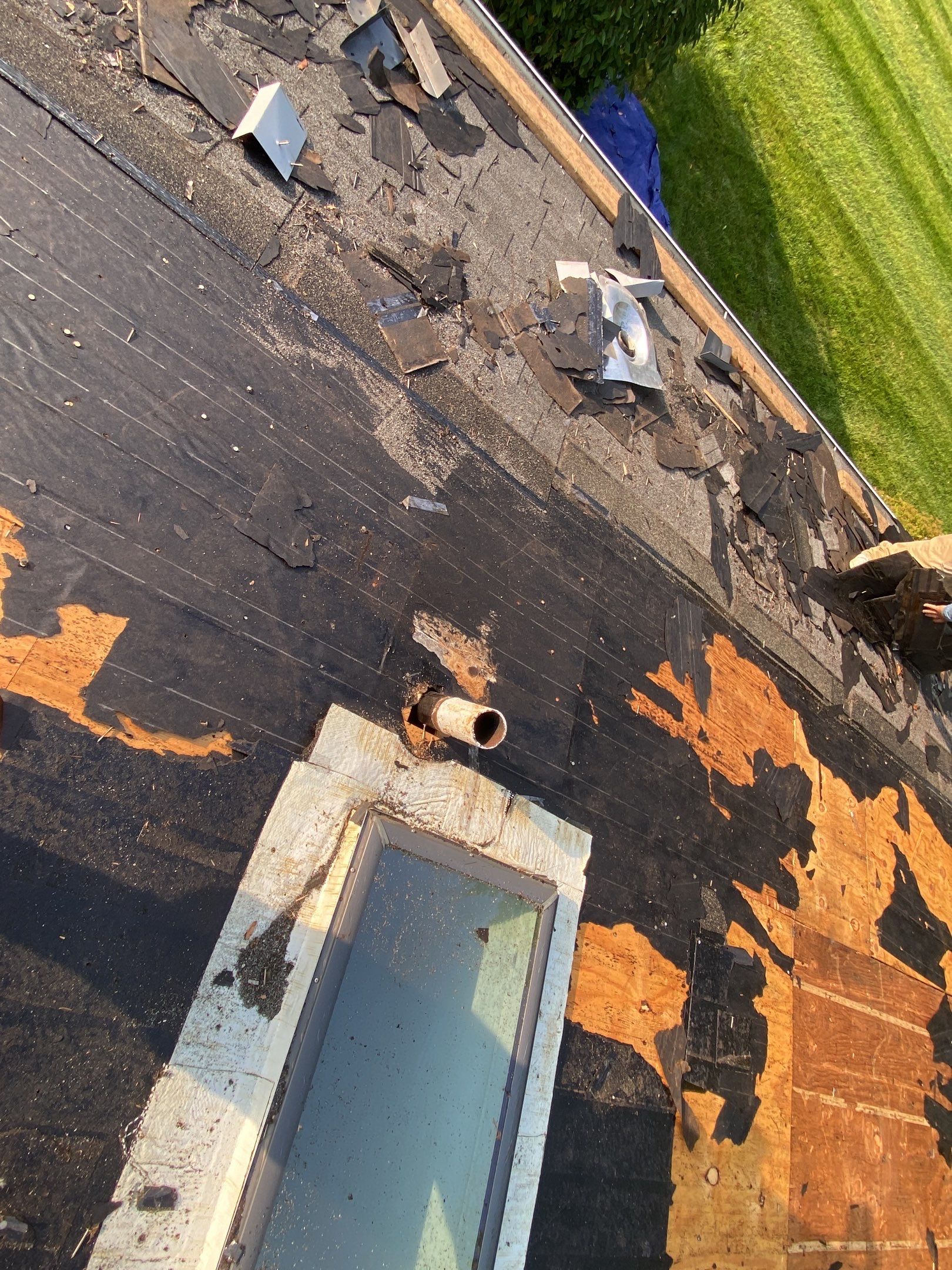 Roof Replacement using CertainTeed Landmark by 180 Contractors