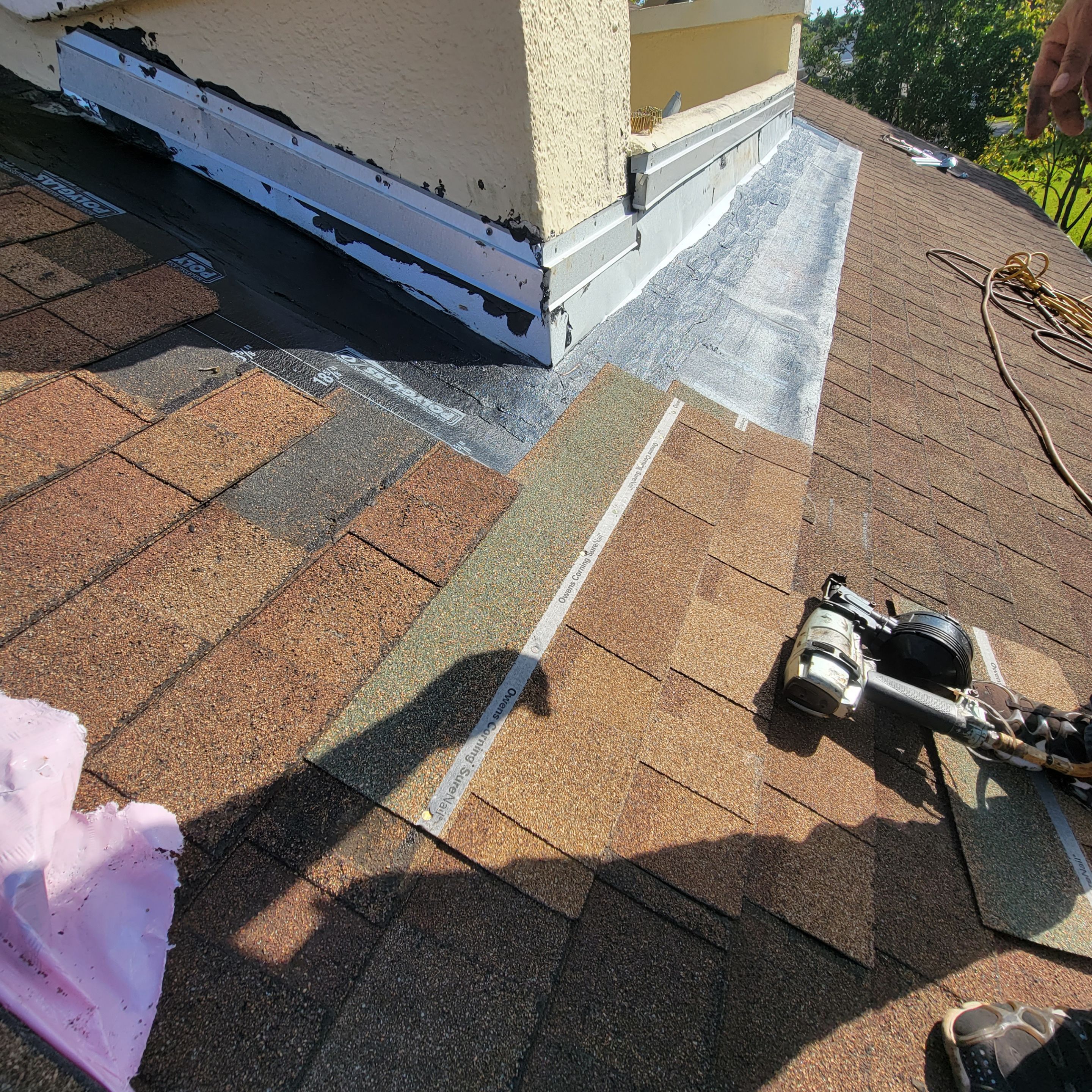 NE 5th Ave, Pompano Beach, FL by G&J Roofing 