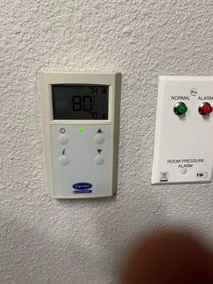 Clinic AC troubleshooting - Emergency call