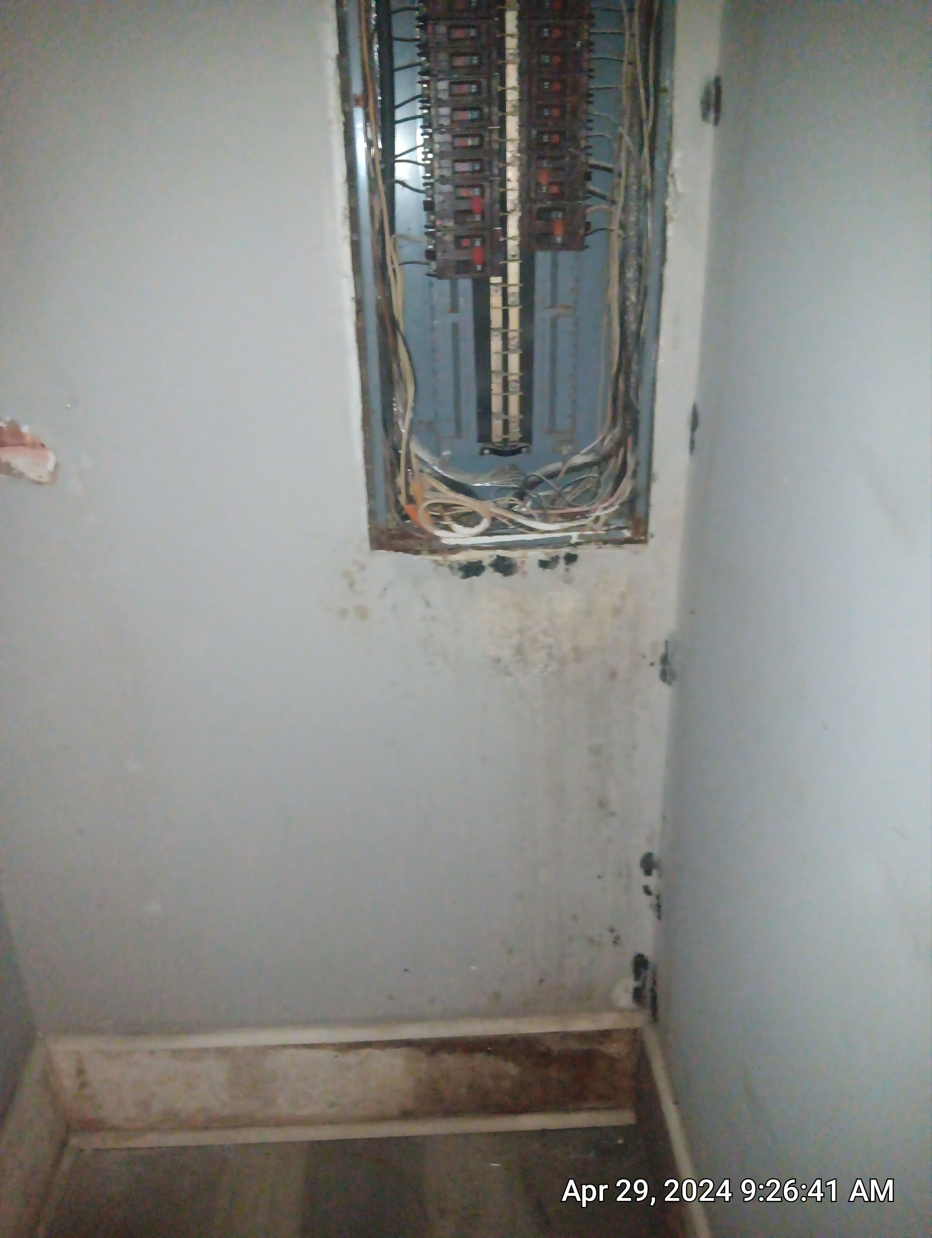 LaGrange Storm Damage Renovation by J & J Remodeling Of Ga LLC