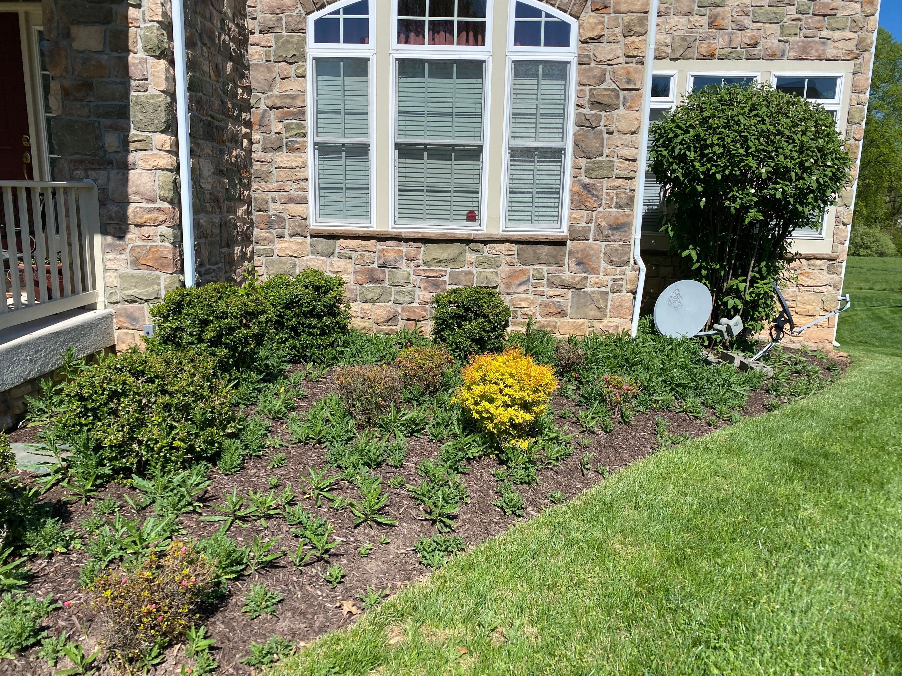 Landscape Cleanup & Mulch  by The Smet Companies, LLC
