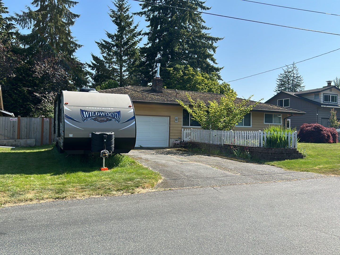 Shannon | Driveway Pour, Concrete Project  by Jireh Asphalt & Concrete Inc 