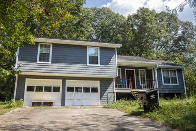 Dallas, GA Siding Replacement, Exterior Painting, and Gutter Install