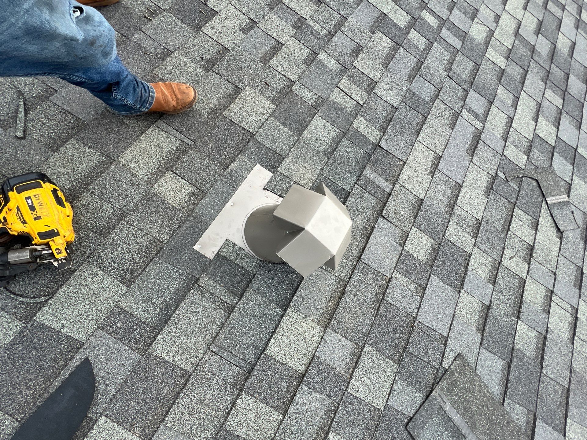 Residential Roofing Repair using Owen's Corning Duration (Lifetime) Shingles by Roof Repair Company